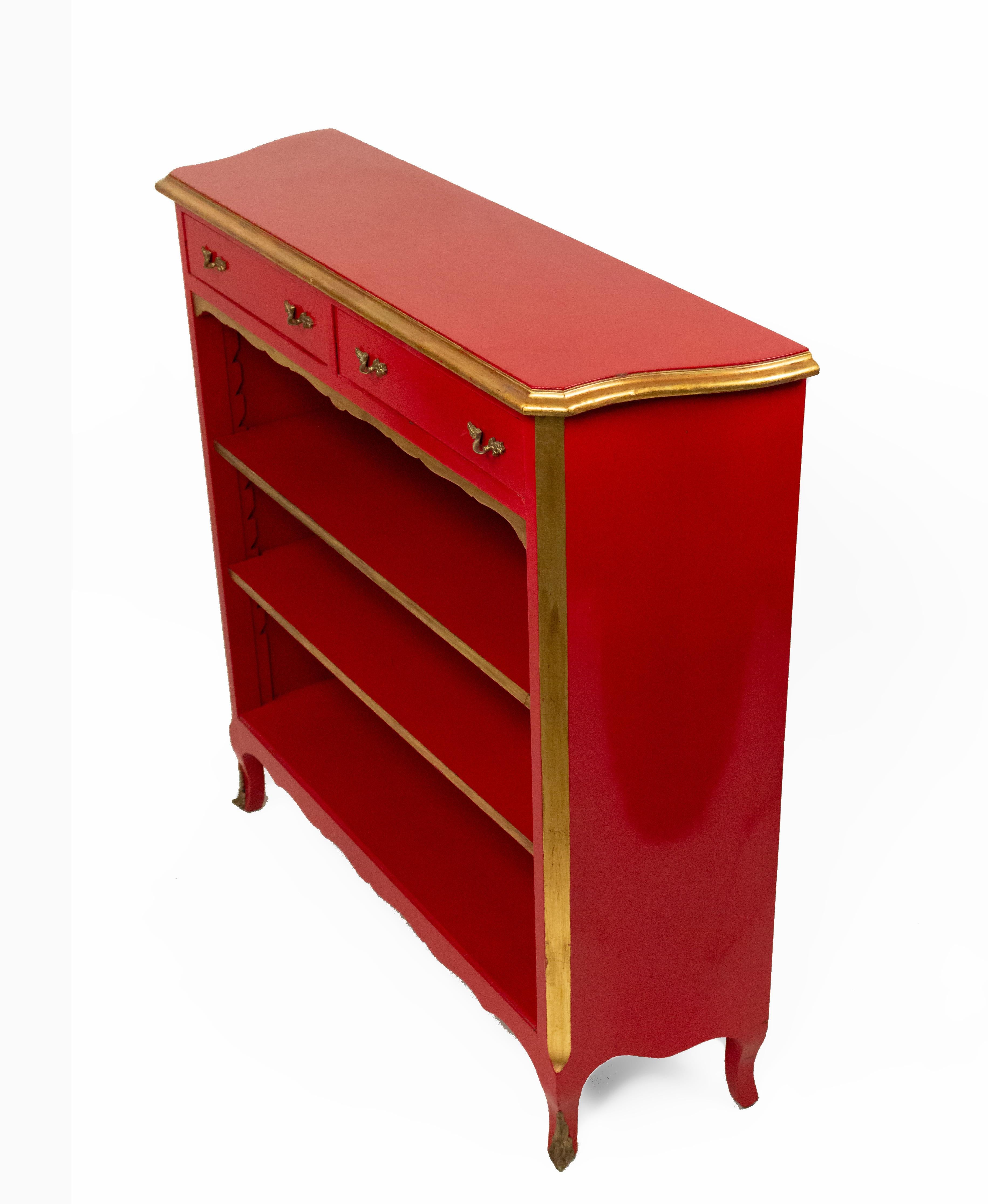 Maison Jansen French Louis XV Style Red Lacquered & Gilt Trimmed Bookcase For Sale 2