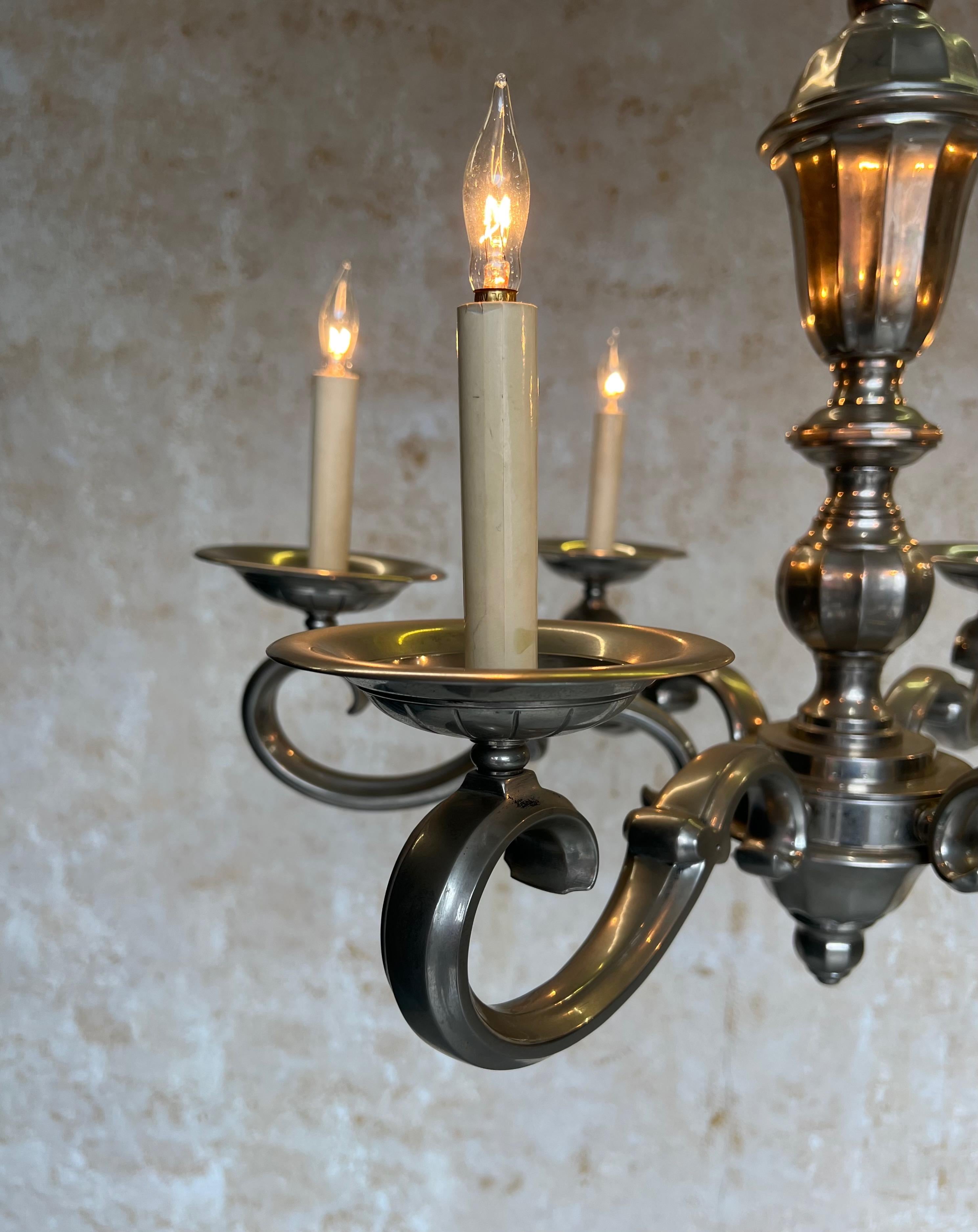 Bronzo Lampadario francese anni '40 placcato in nichel in vendita