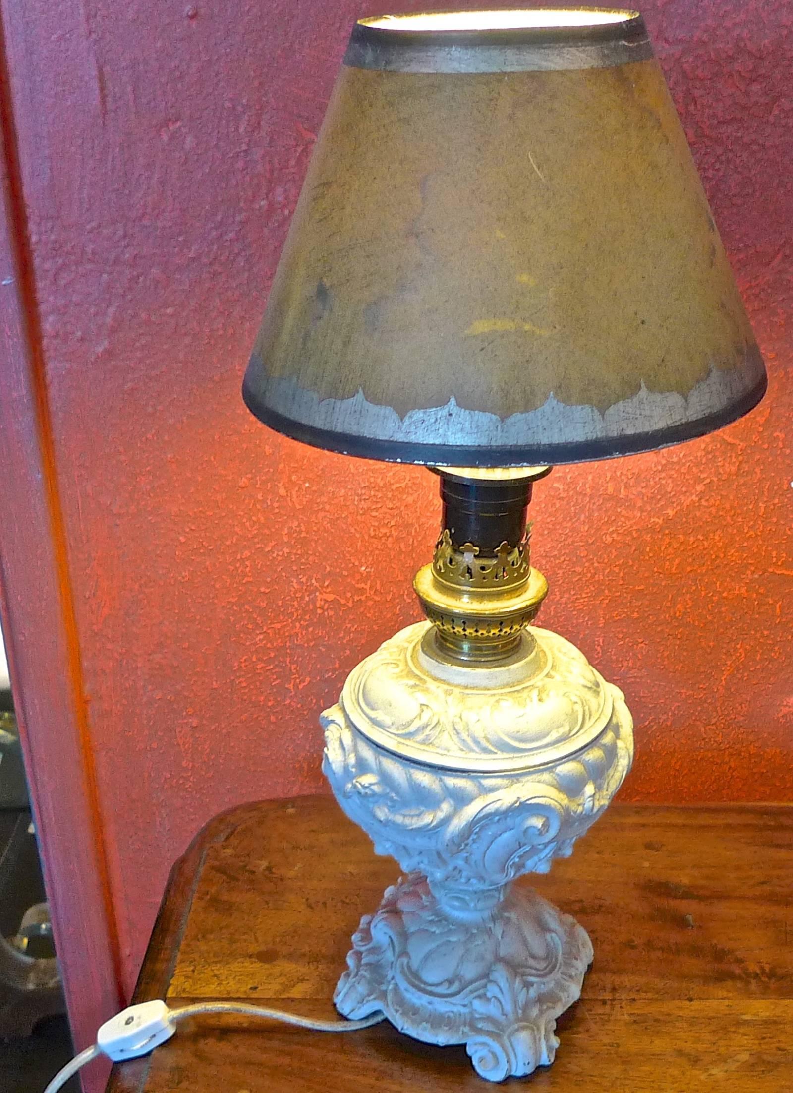 French 1940s Painted Metal Table Lamp with Wax Shade 5