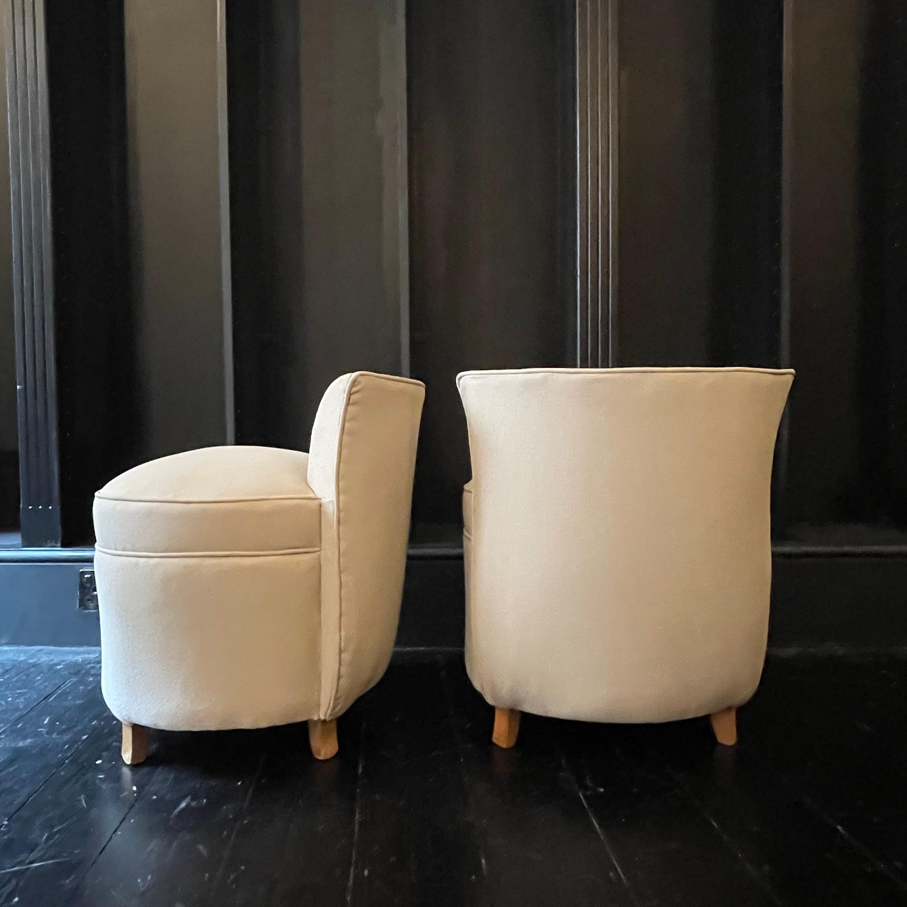 Pareja de sillas Slipper francesas de los años 40 mediados del siglo XX en venta