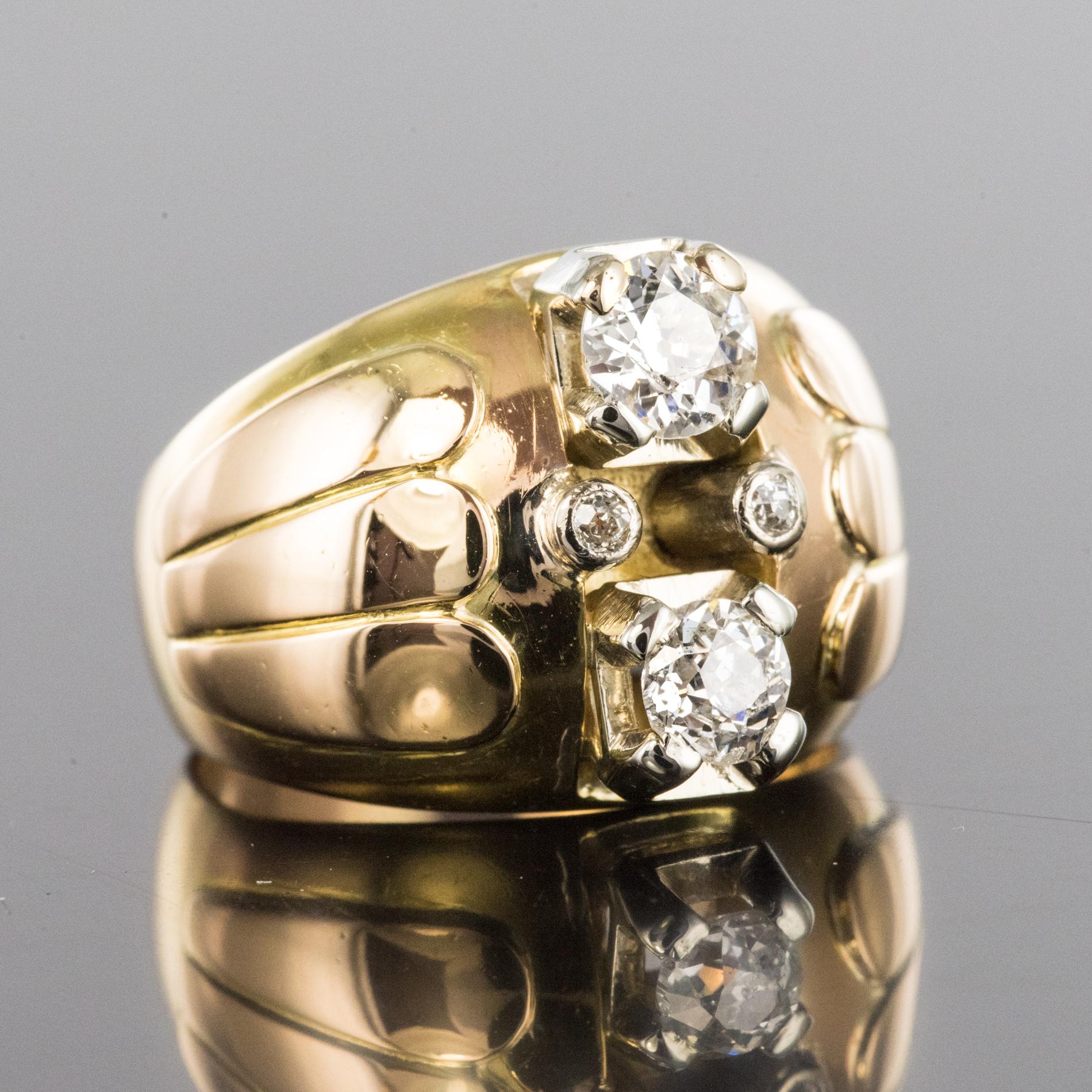 Bague boule française rétro des années 1940 Duo de diamants en or jaune 18 carats en vente 7