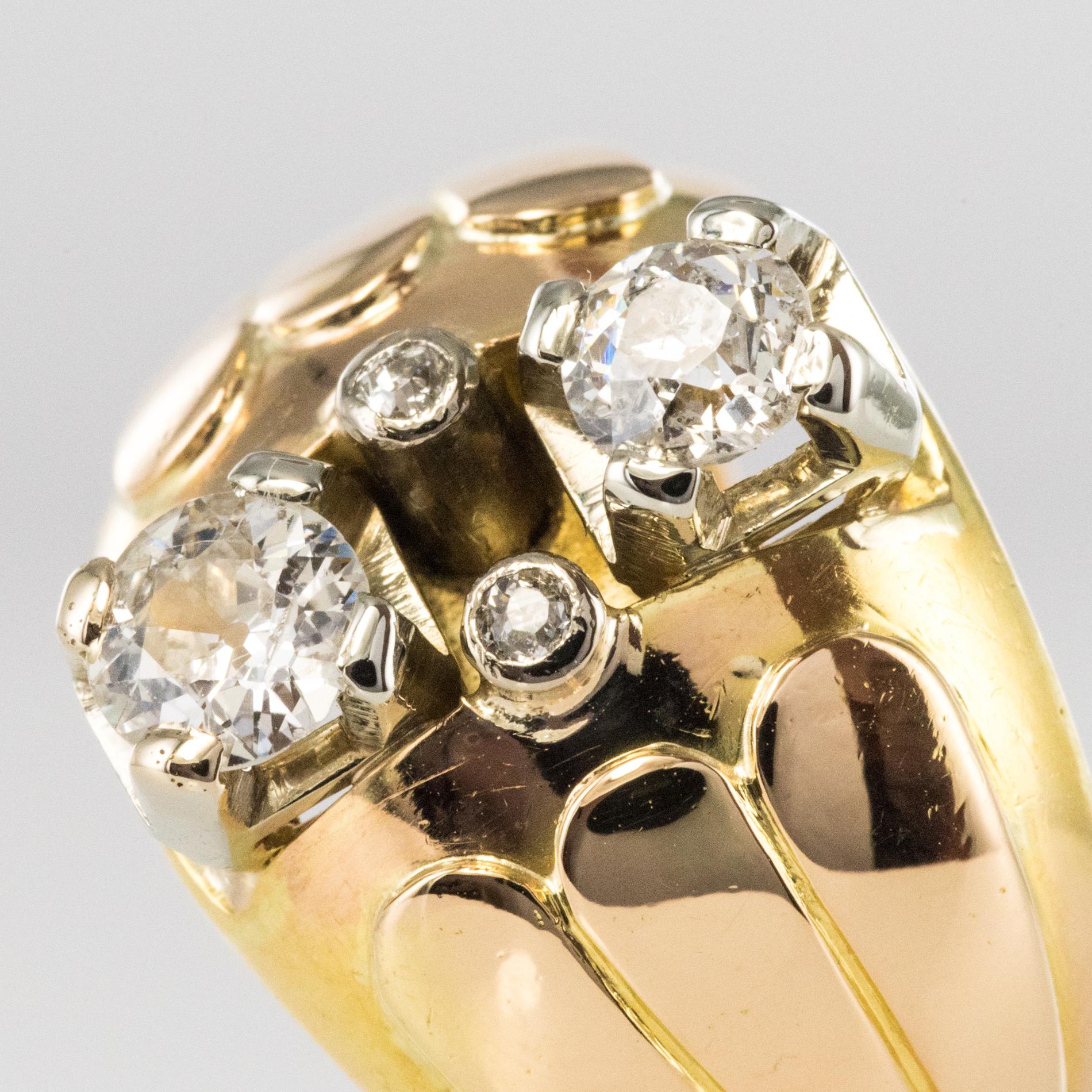 French 1940s Retro Duo Diamonds 18 Karat Yellow Gold Ball Ring In Good Condition For Sale In Poitiers, FR
