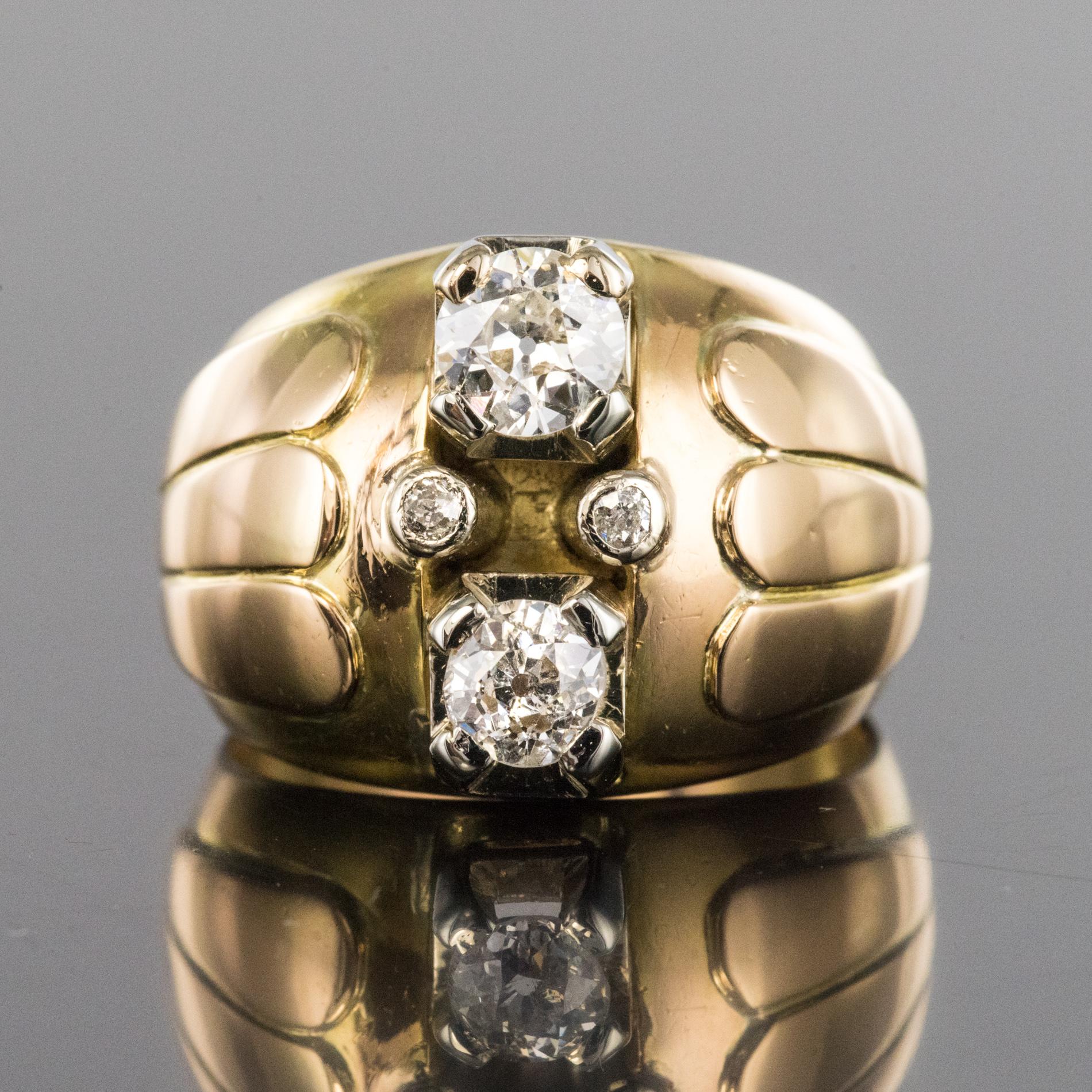French 1940s Retro Duo Diamonds 18 Karat Yellow Gold Ball Ring For Sale 3