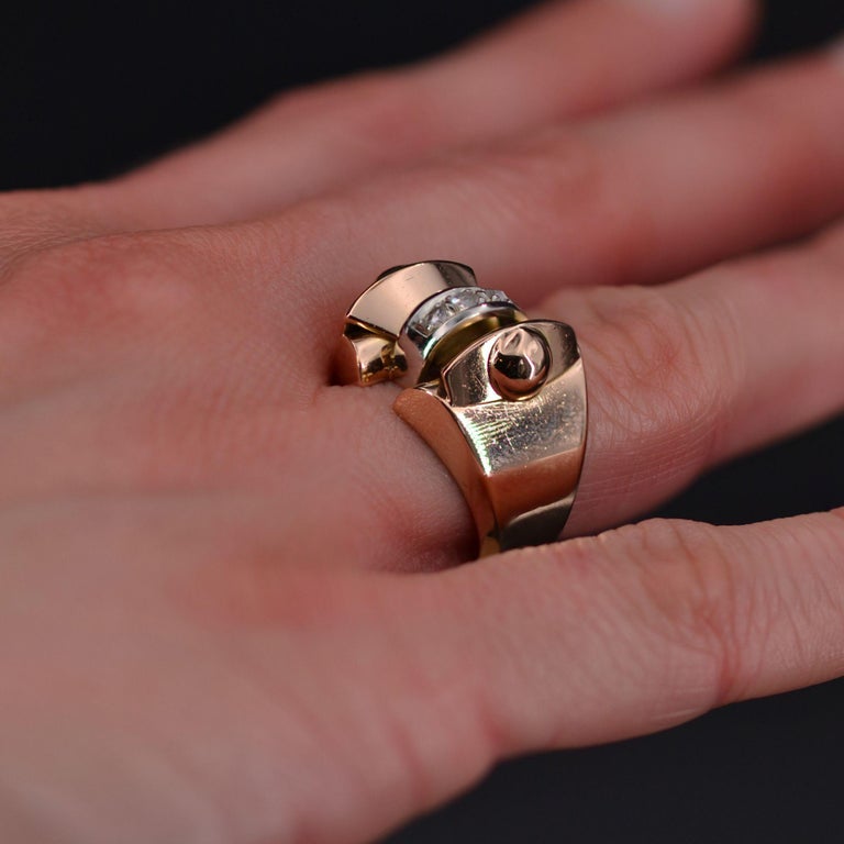 French 1940s Rose-Cut Diamonds 18 Karat Rose Gold Tank Ring For Sale 3
