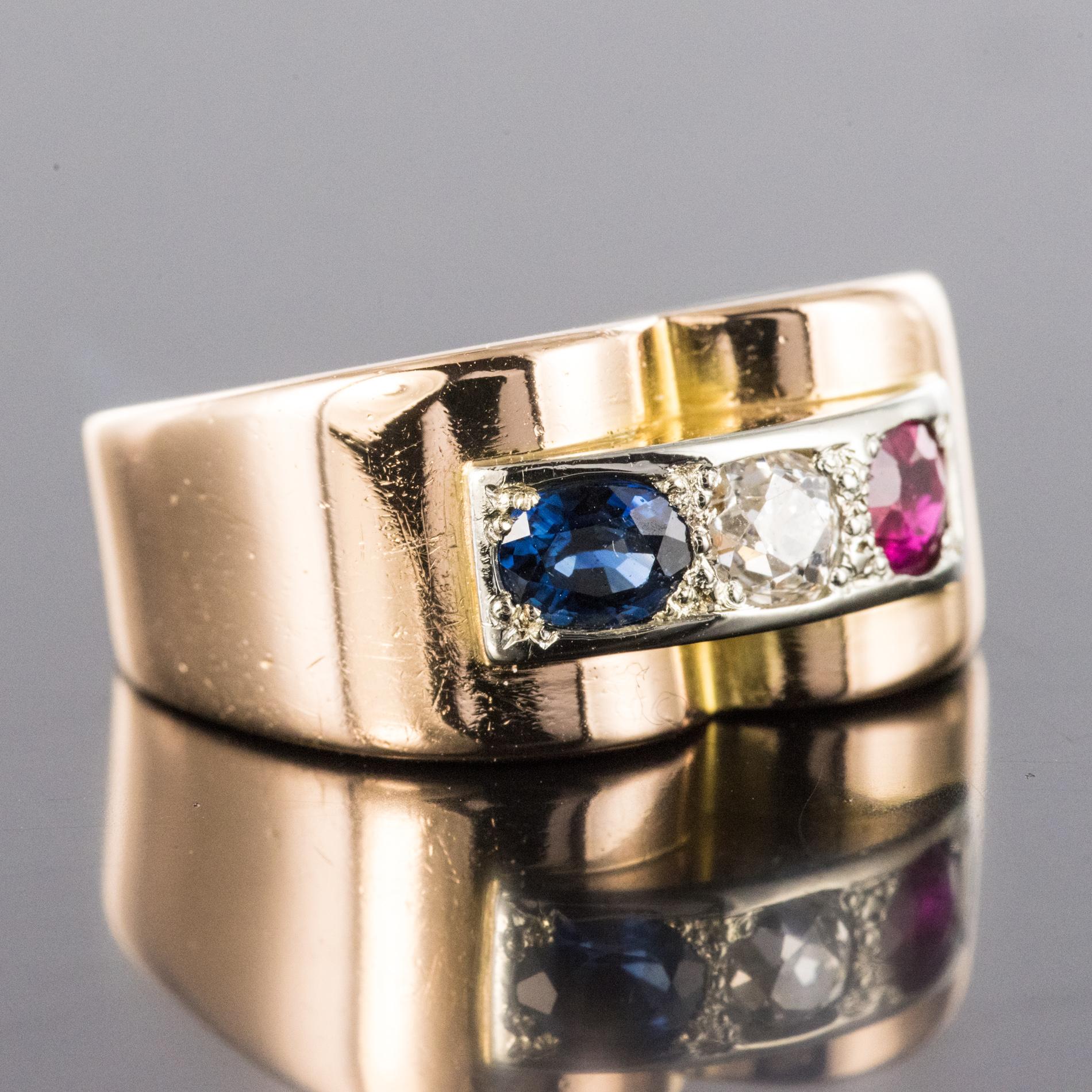 French 1940s Ruby Diamond Sapphire 18 Karat Yellow Gold Patriotic Tank Ring For Sale 5