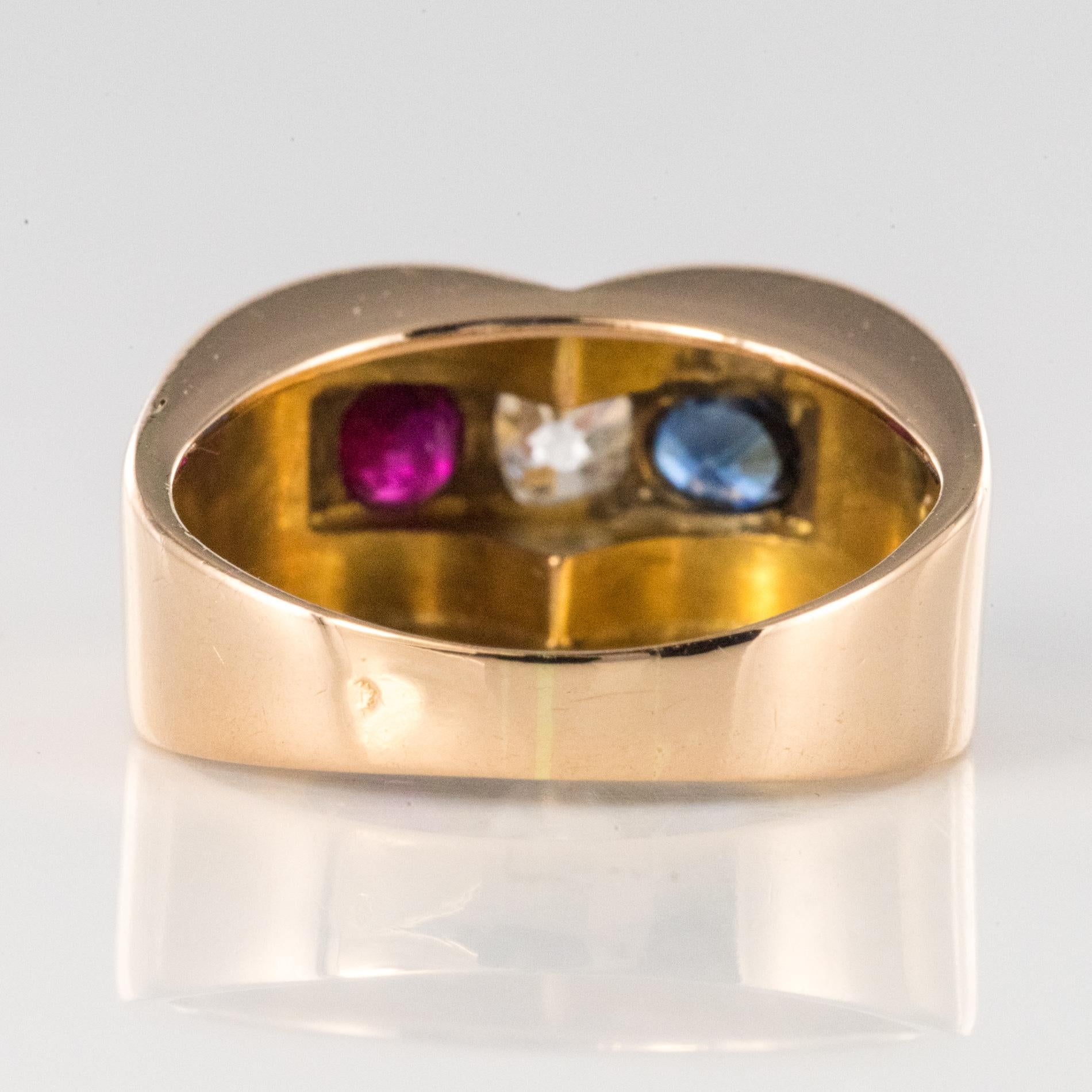 French 1940s Ruby Diamond Sapphire 18 Karat Yellow Gold Patriotic Tank Ring For Sale 10