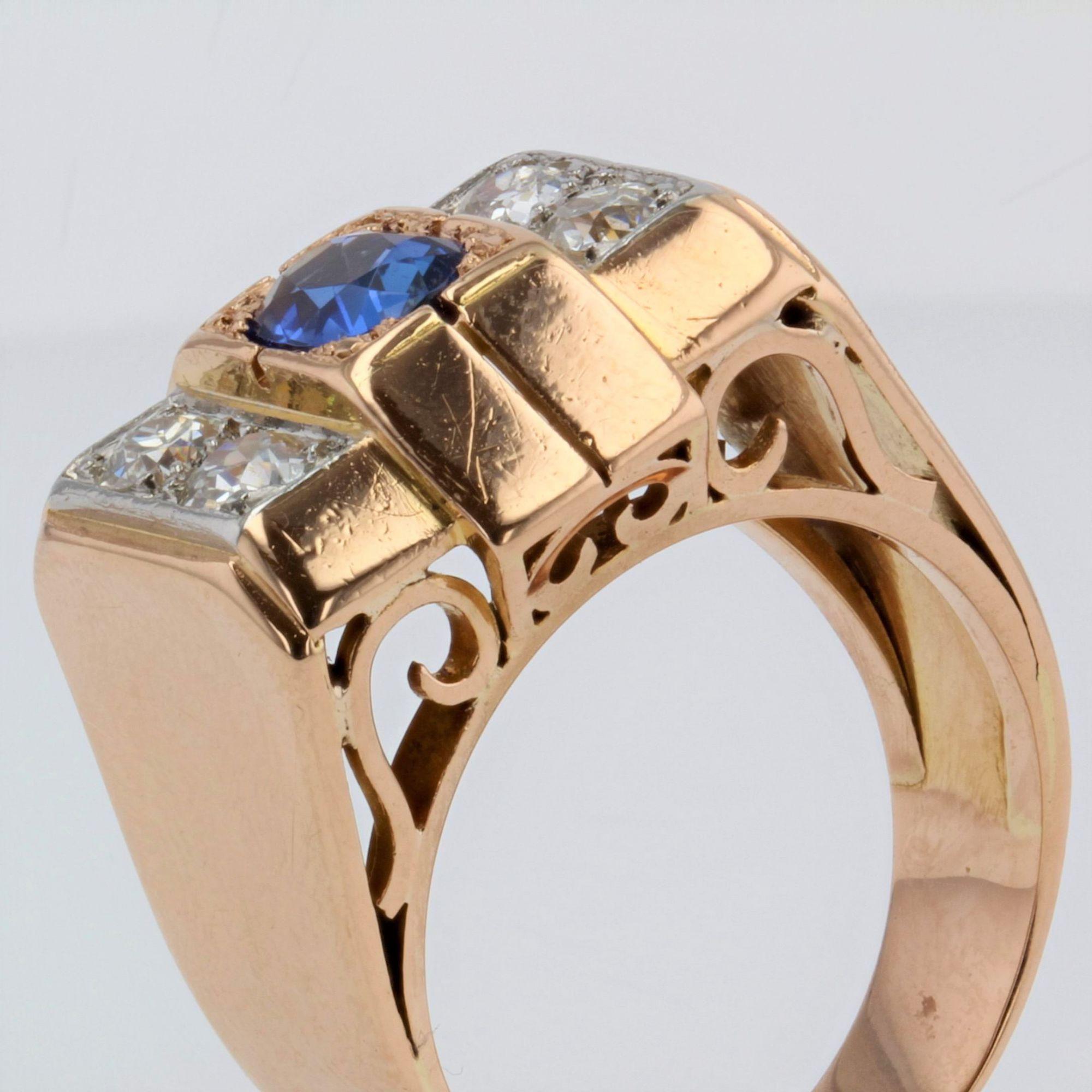 French 1940s Sapphire Diamonds 18 Karat Rose Gold Tank Ring In Good Condition For Sale In Poitiers, FR