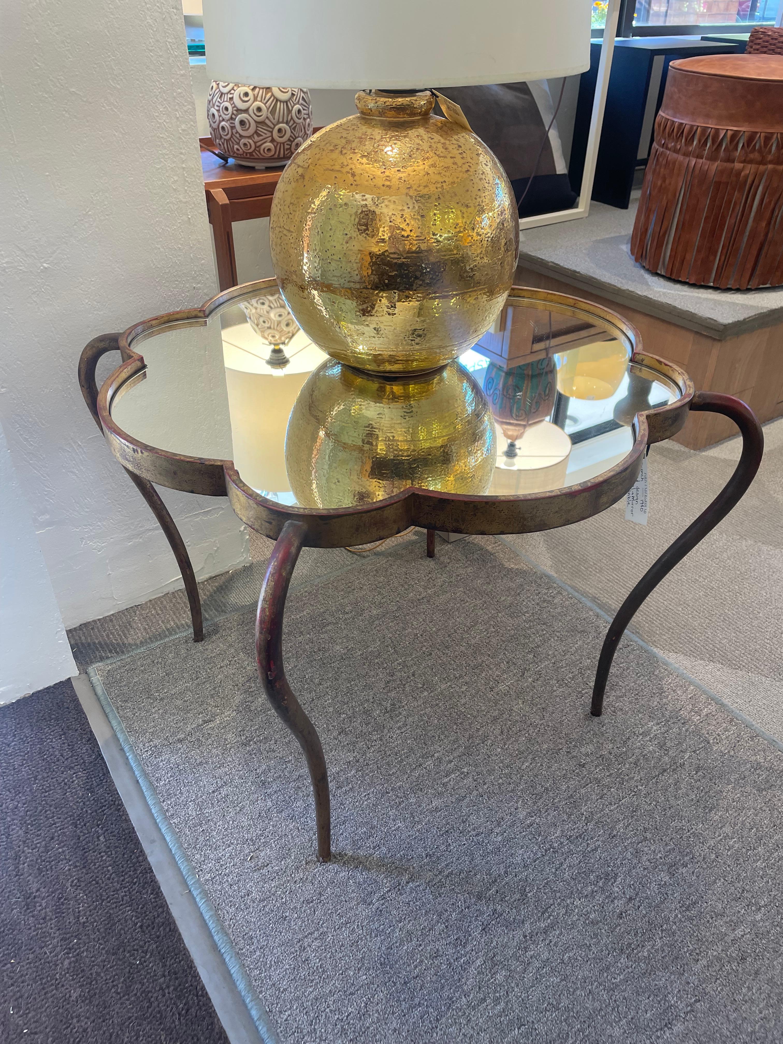 French 1940's Scalloped Design Gilded Metal & Mirror Cocktail Table For Sale 1