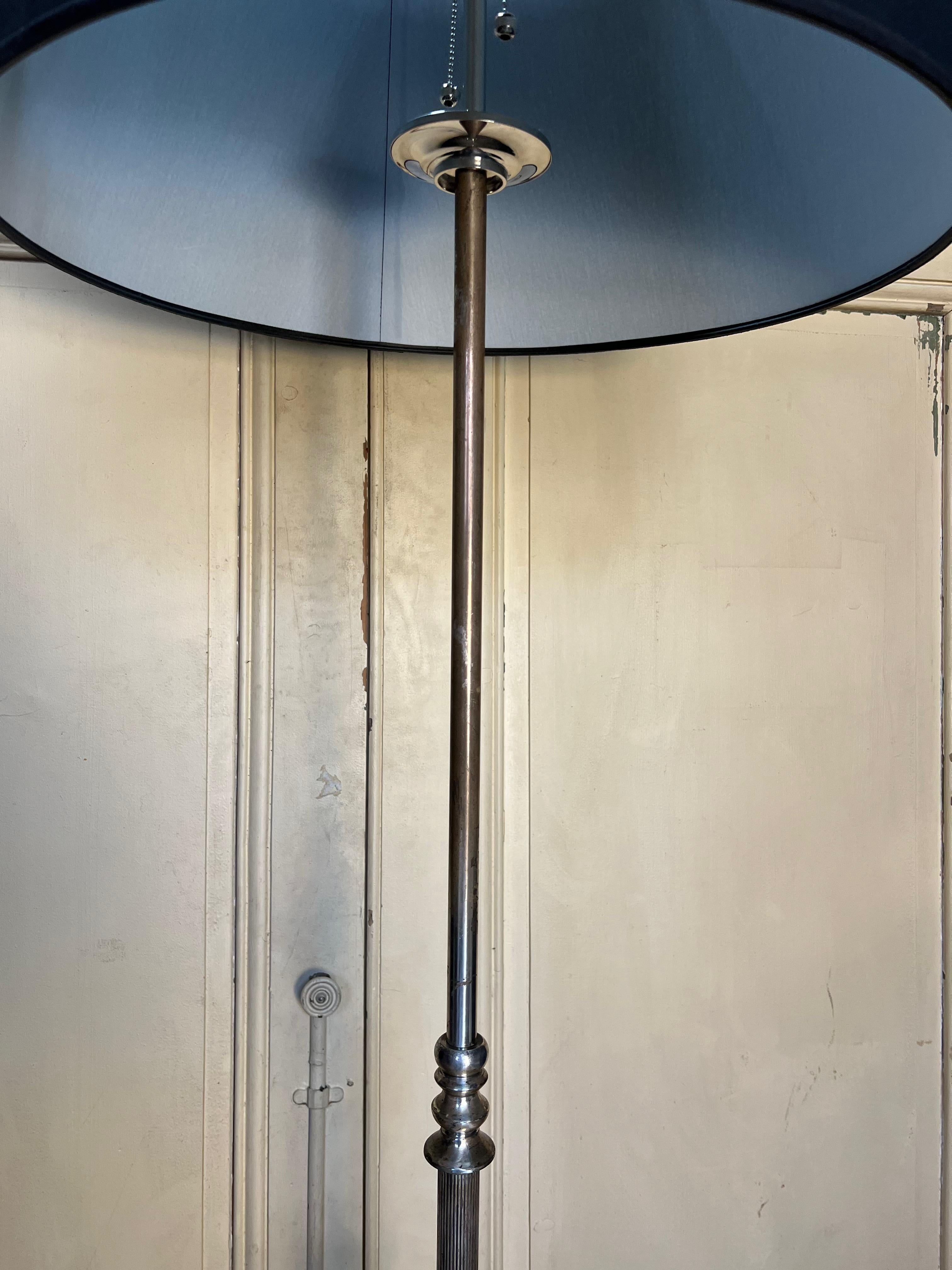 French 1940's Silvered Floor Lamp on a Scrolled Tripod Base For Sale 5