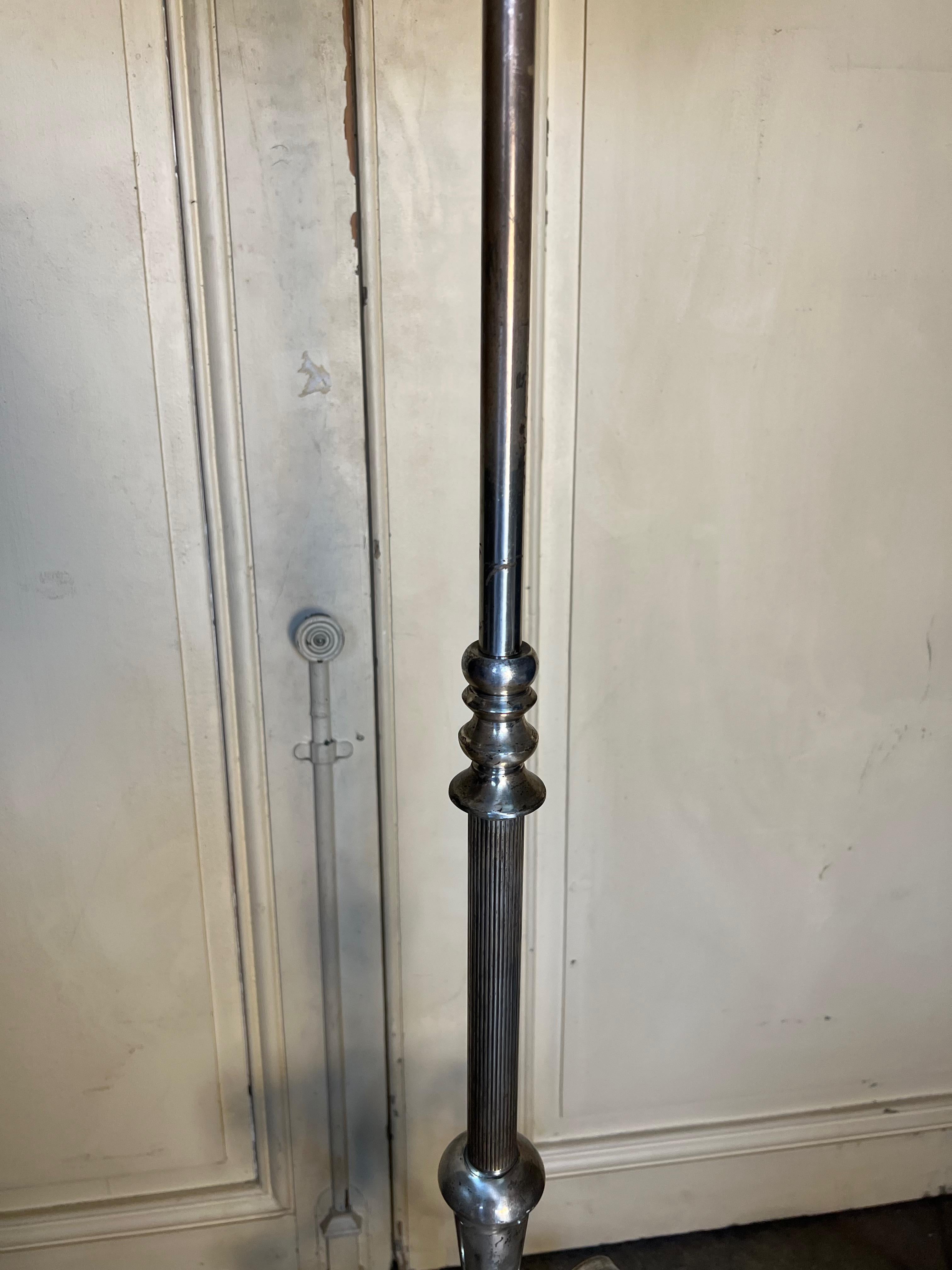 French 1940's Silvered Floor Lamp on a Scrolled Tripod Base For Sale 4