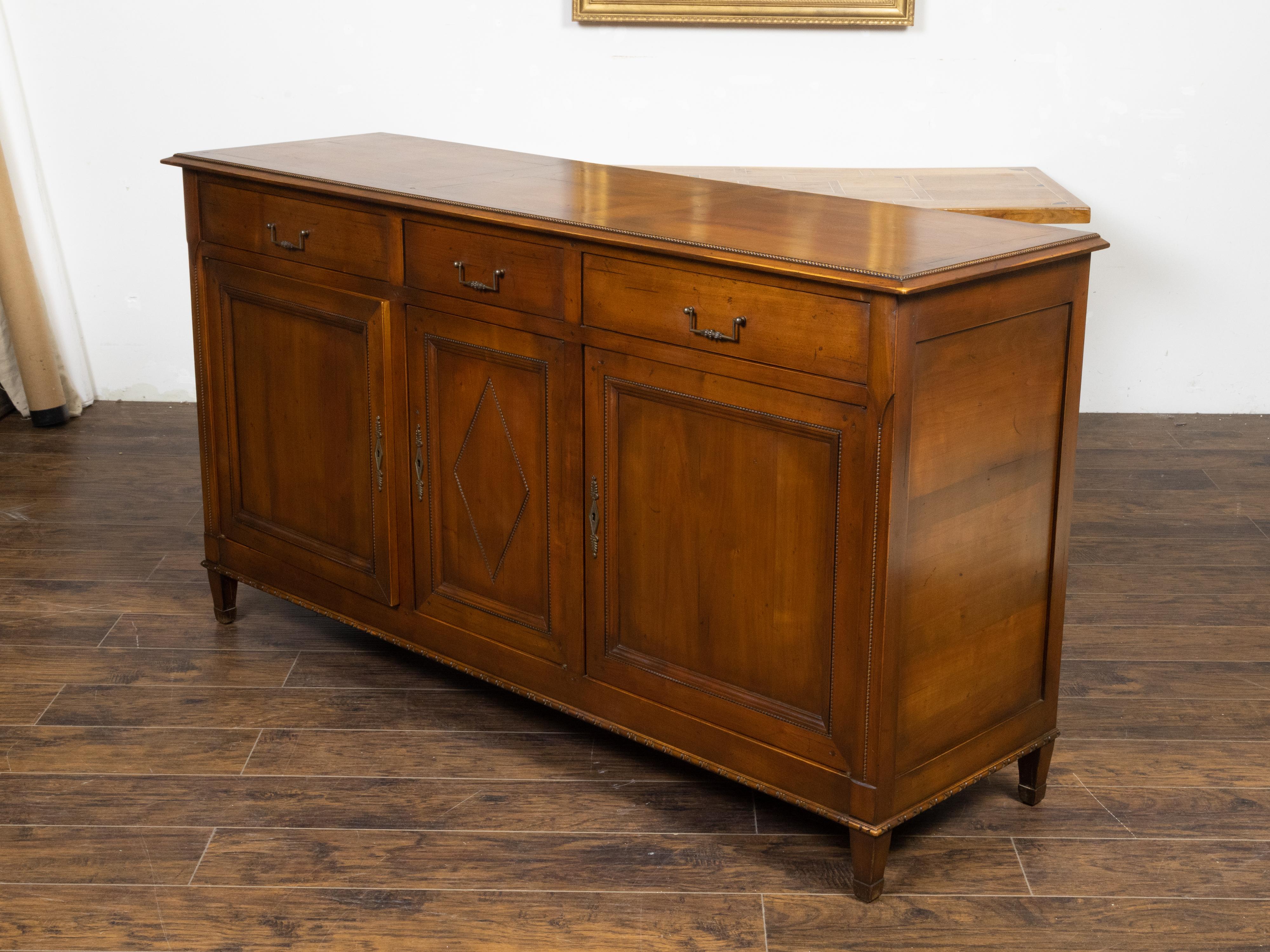 French 1940s Walnut Enfilade with Drawers, Doors, Carved Beads and Diamond Motif In Good Condition For Sale In Atlanta, GA