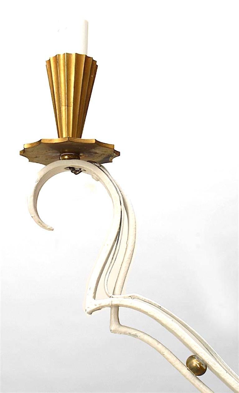 French Mid-Century White Painted Metal and Brass Chandelier In Good Condition For Sale In New York, NY