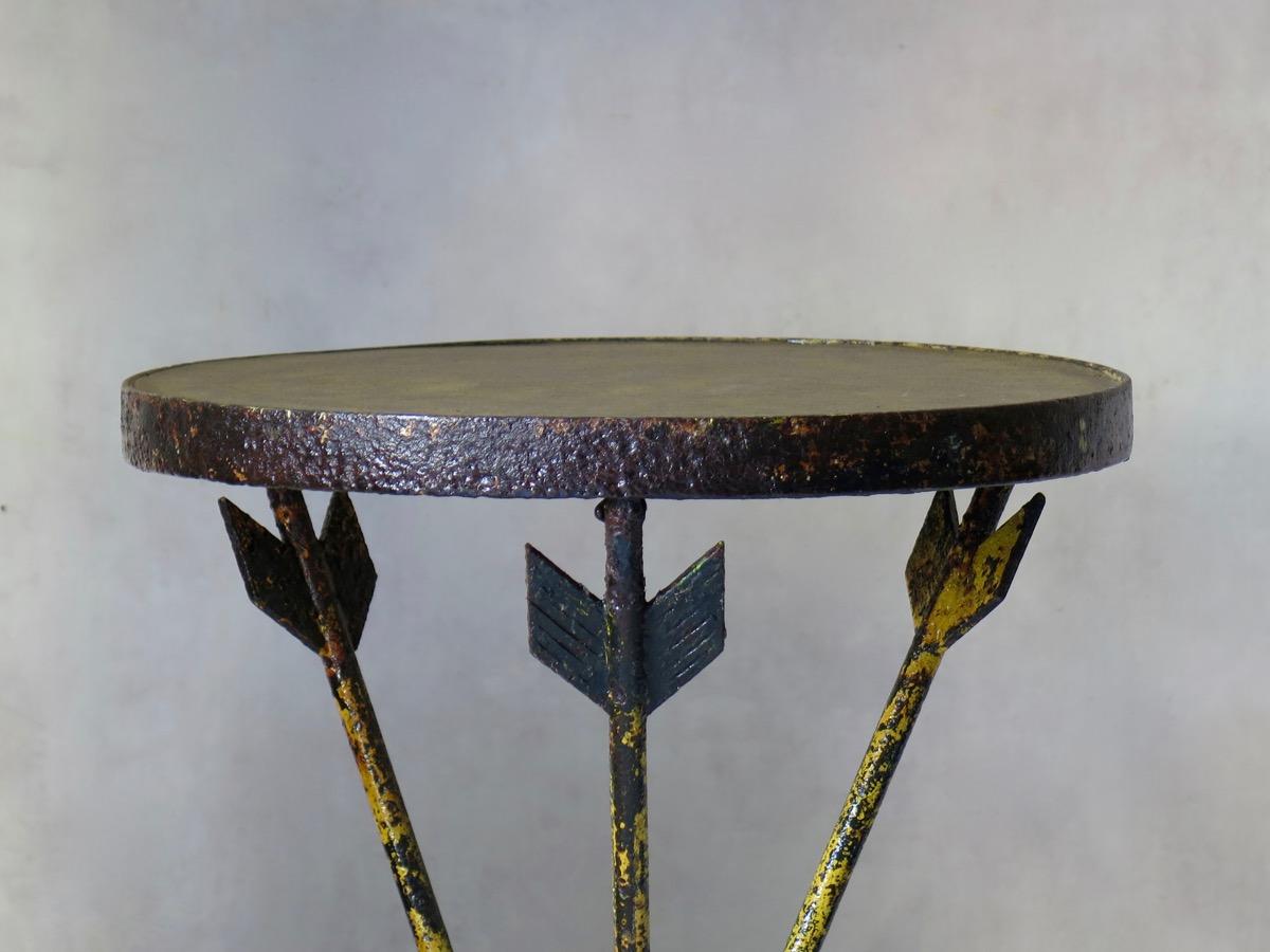 arrow table