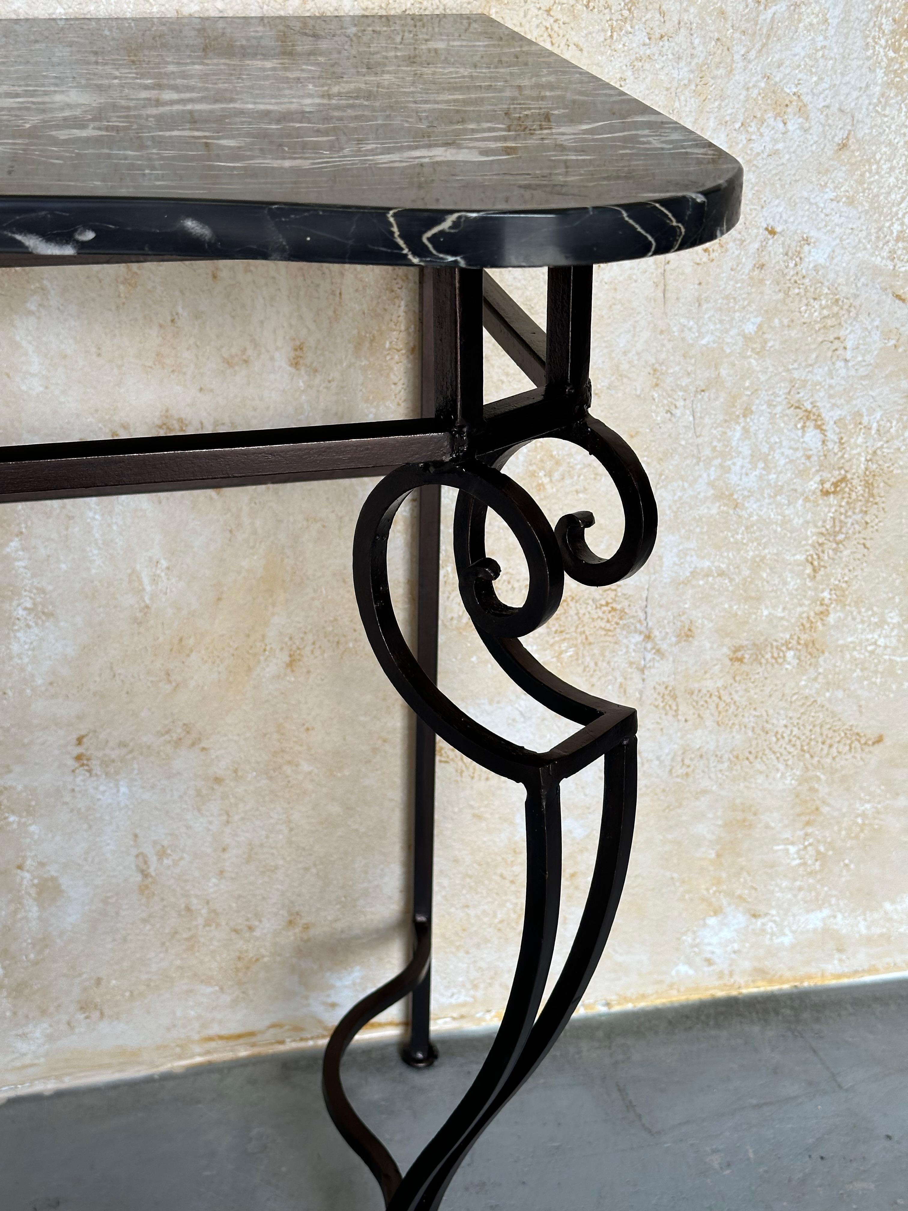 Milieu du XXe siècle French 1940s Wrought Iron Console with Marble en vente