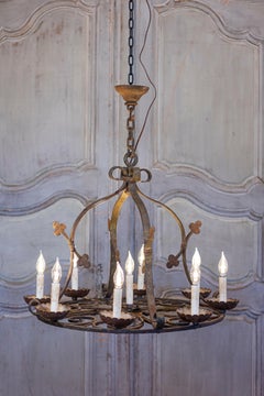 French 1940s Wrought Iron Nine-Light Chandelier with Clover Leaves, USA Wired