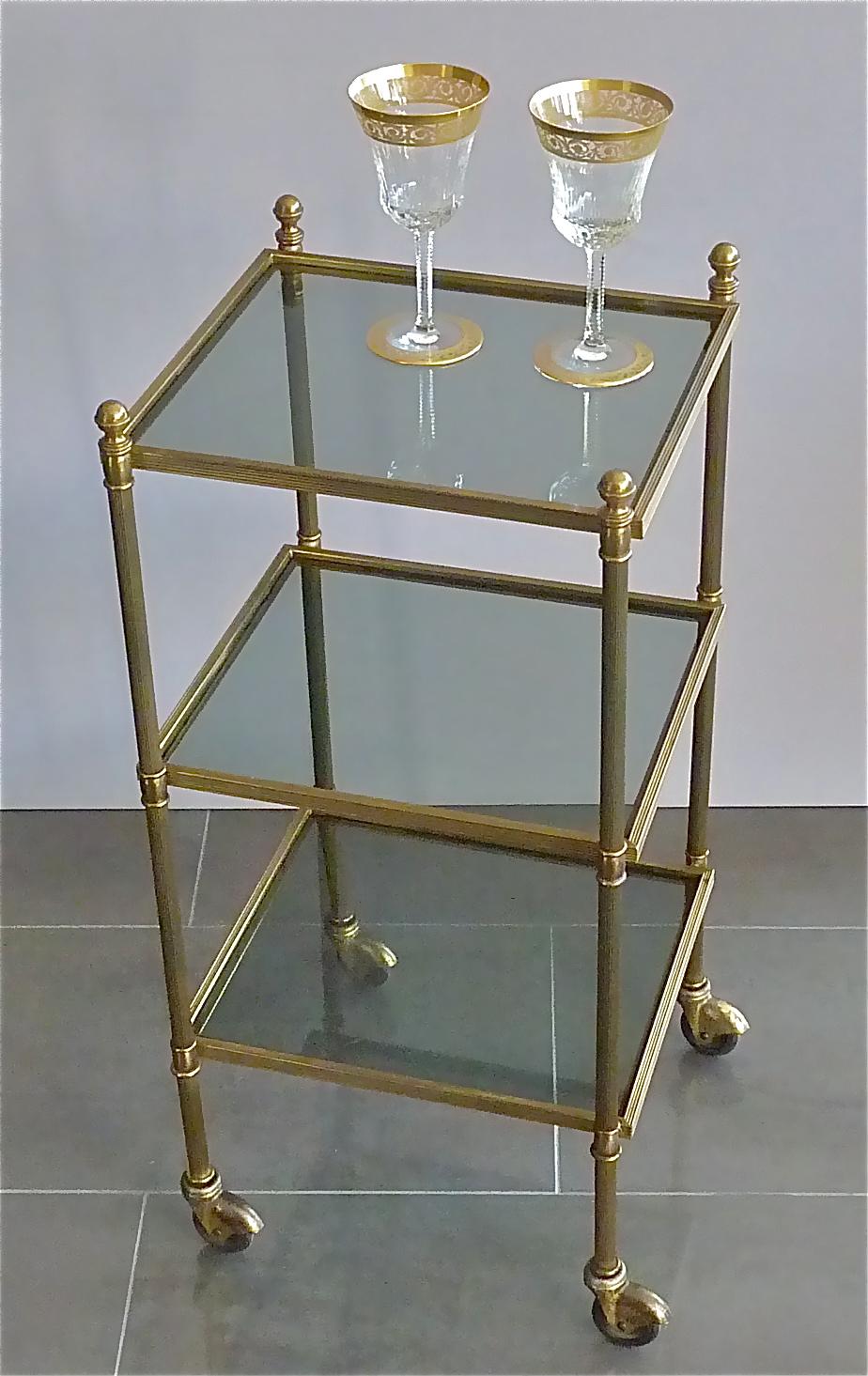 French 1950 Bar Cart Serving Trolley Side Table Maison Jansen Baguès Brass Glass For Sale 12