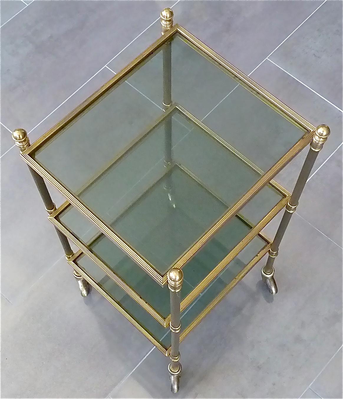 Mid-20th Century French 1950 Bar Cart Serving Trolley Side Table Maison Jansen Baguès Brass Glass For Sale