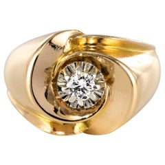 French 1950s 0.13 Carat Diamond 18 Karat Yellow Gold Ring