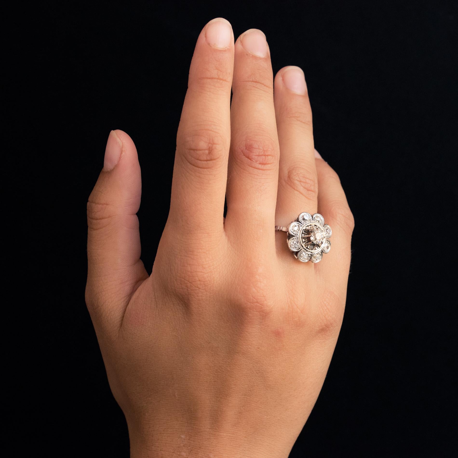 French 1950s 1.25 Carat Diamonds Platinum Flower Ring 6