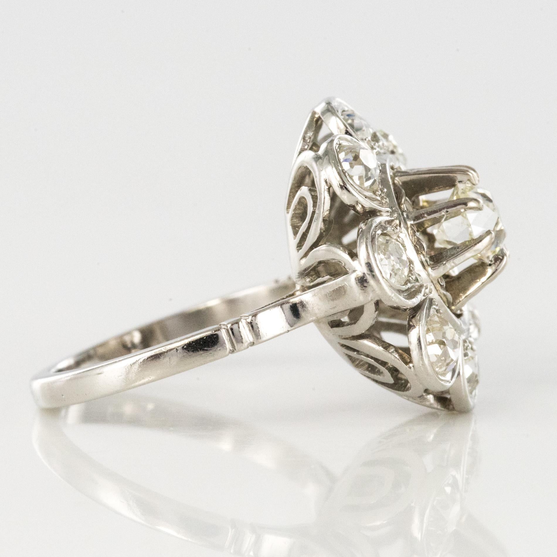 French 1950s 1.25 Carat Diamonds Platinum Flower Ring 7