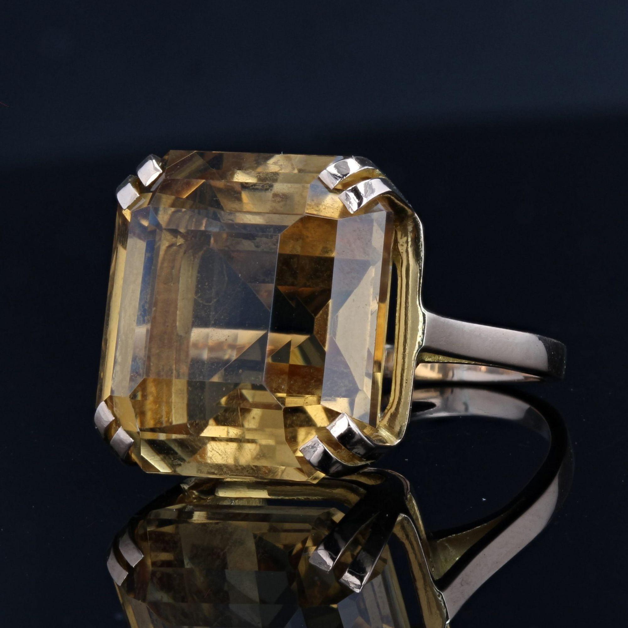 Women's French 1950s 18 Carat Citrine 18 Karat Yellow Gold Cocktail Ring For Sale