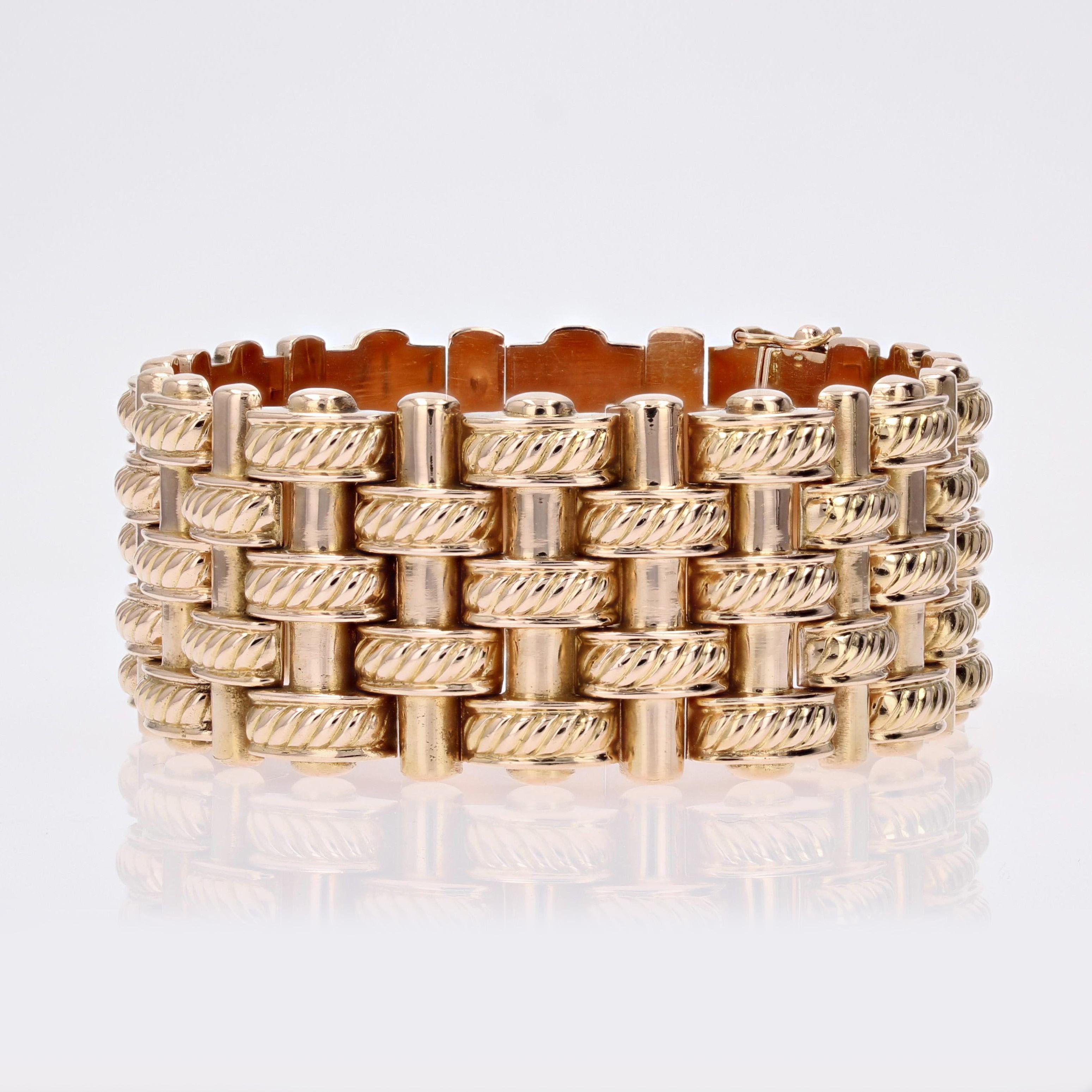 French 1950s 18 Karat Rose Gold Retro Bracelet In Excellent Condition For Sale In Poitiers, FR