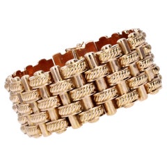 French 1950s 18 Karat Rose Gold Retro Bracelet