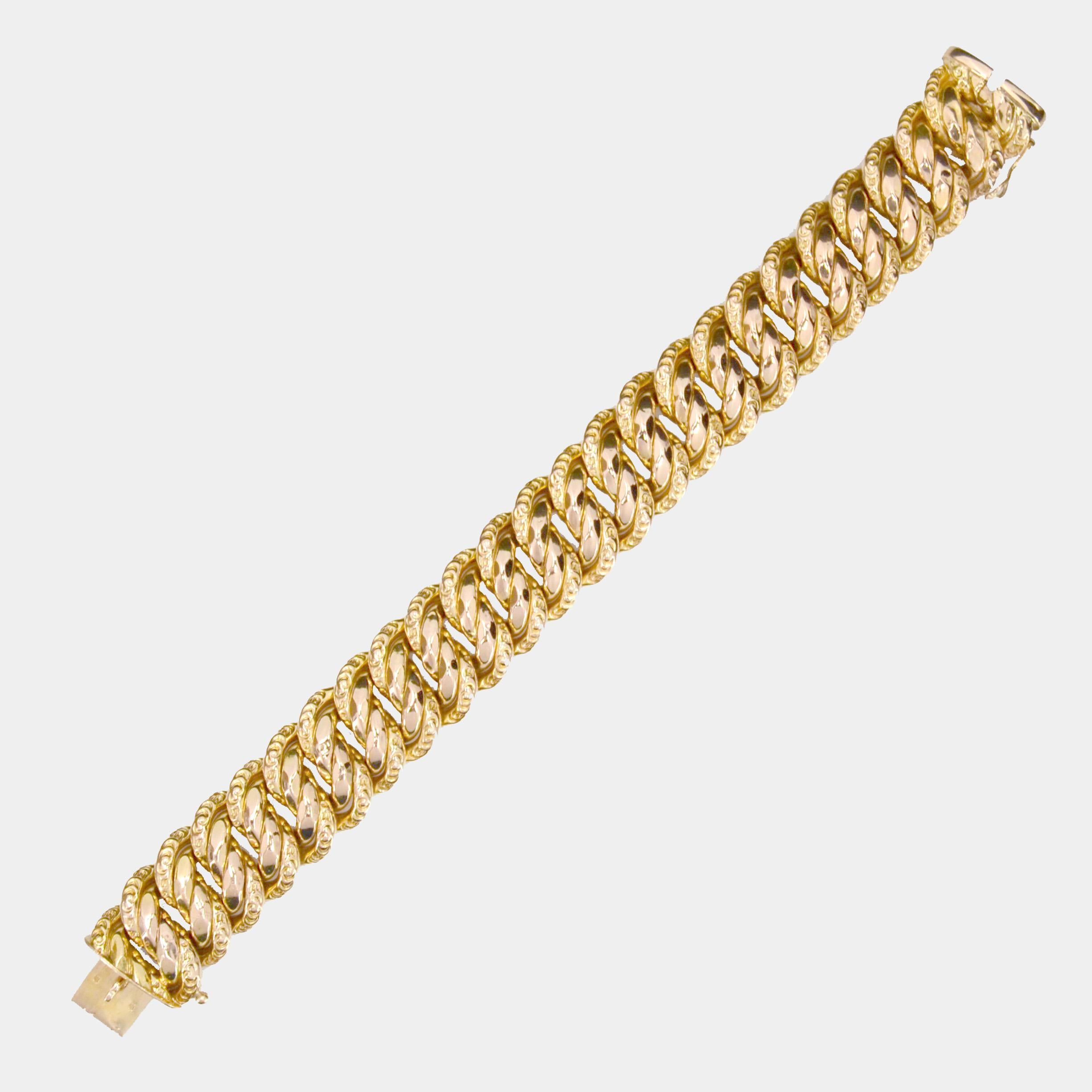 French, 1950s, 18 Karat Yellow Gold American Mesh Large Curb Bracelet 5