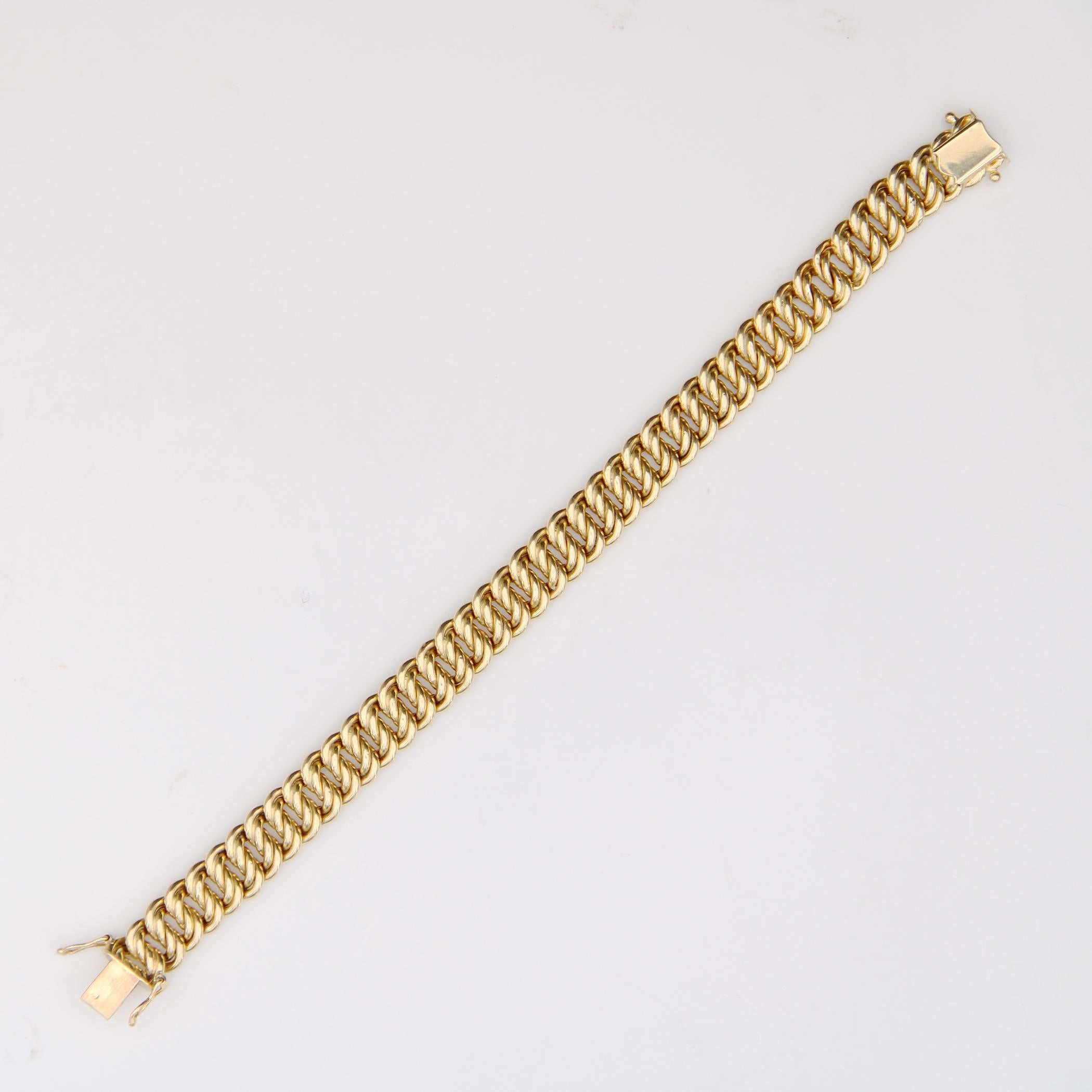 French 1950s 18 Karat Yellow Gold Chiseled Curb Retro Bracelet 4