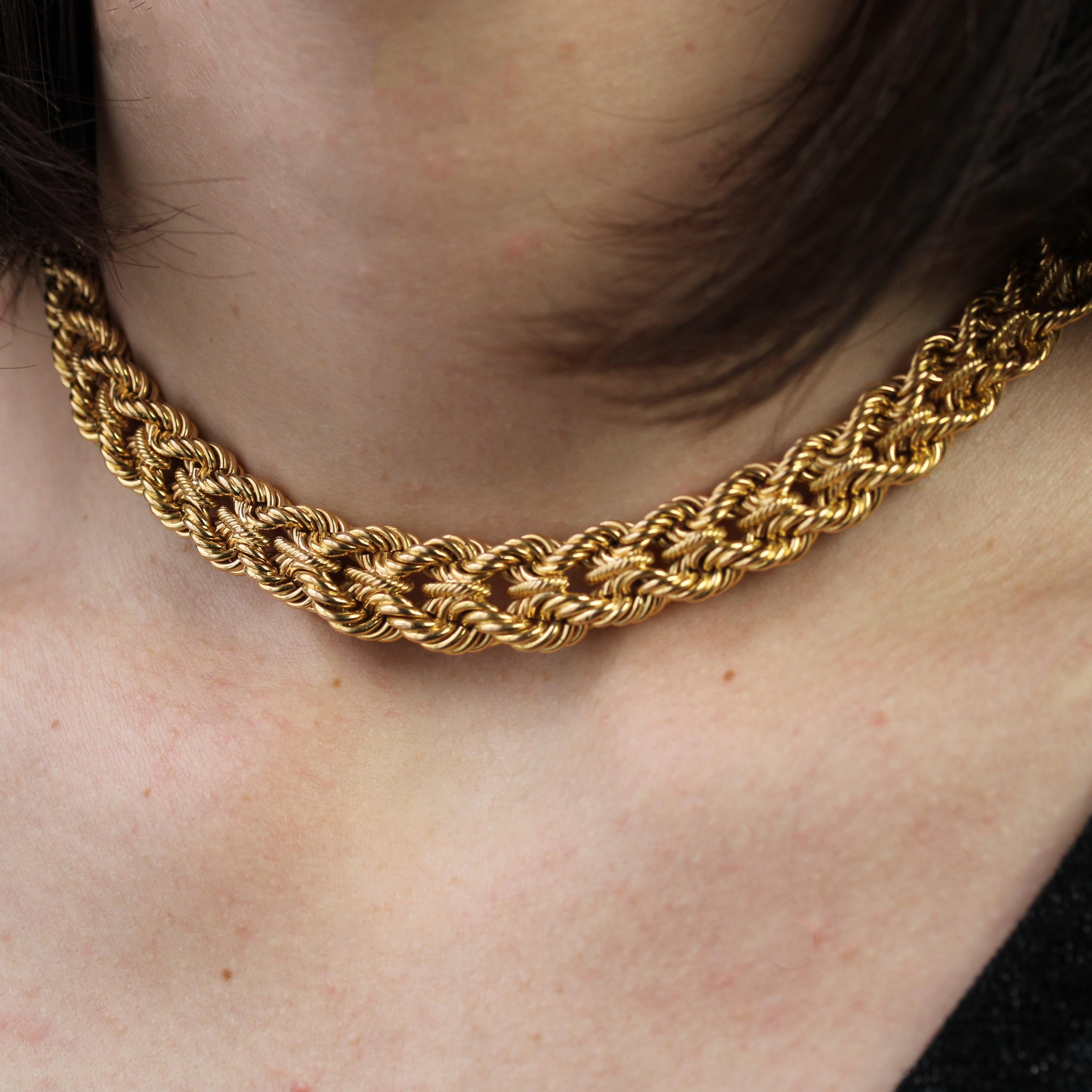 French 1950s 18 Karat Yellow Gold Falling Braided Choker Necklace For Sale 5