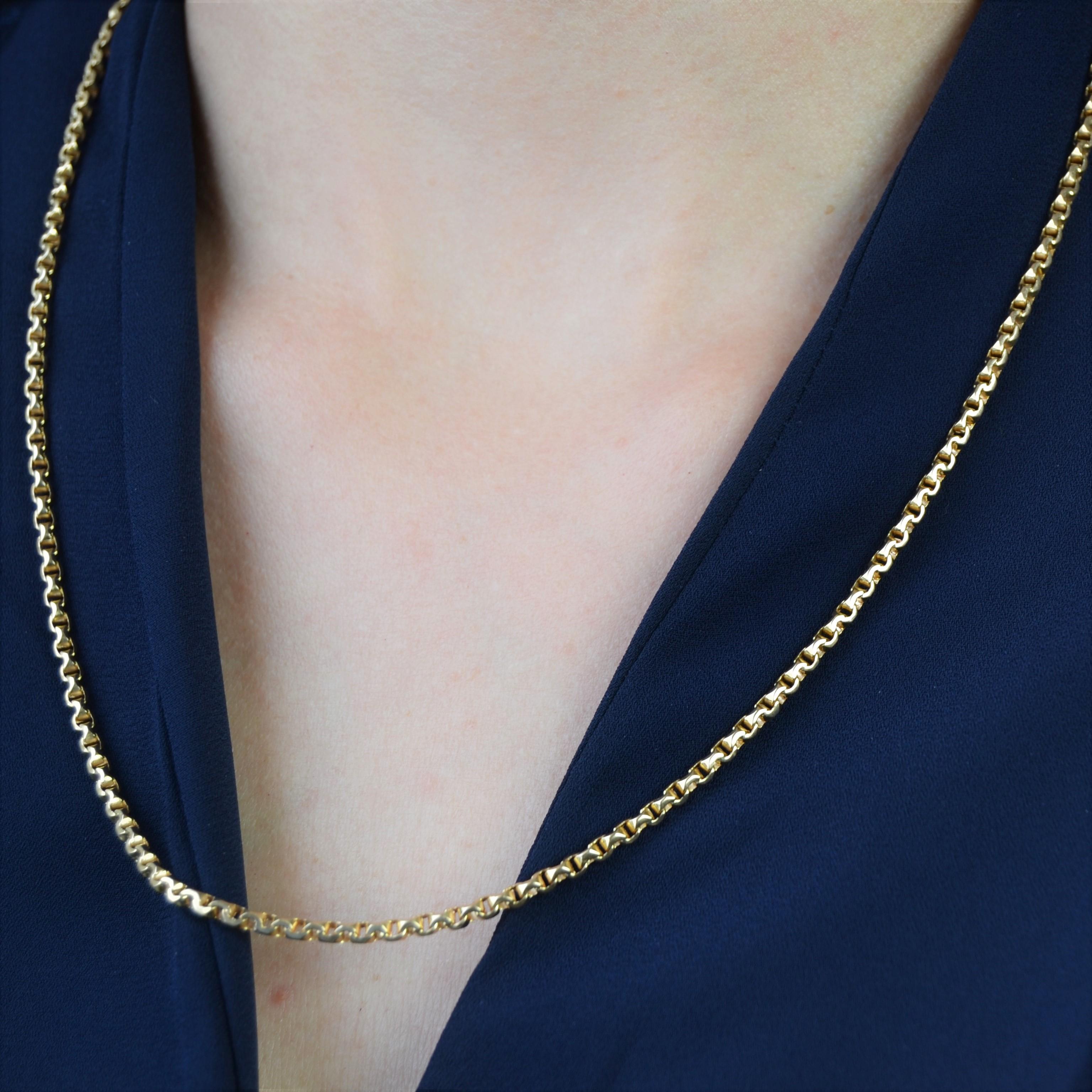 French, 1950s, 18 Karat Yellow Gold Thick Jaseron Mesh Chain For Sale 2