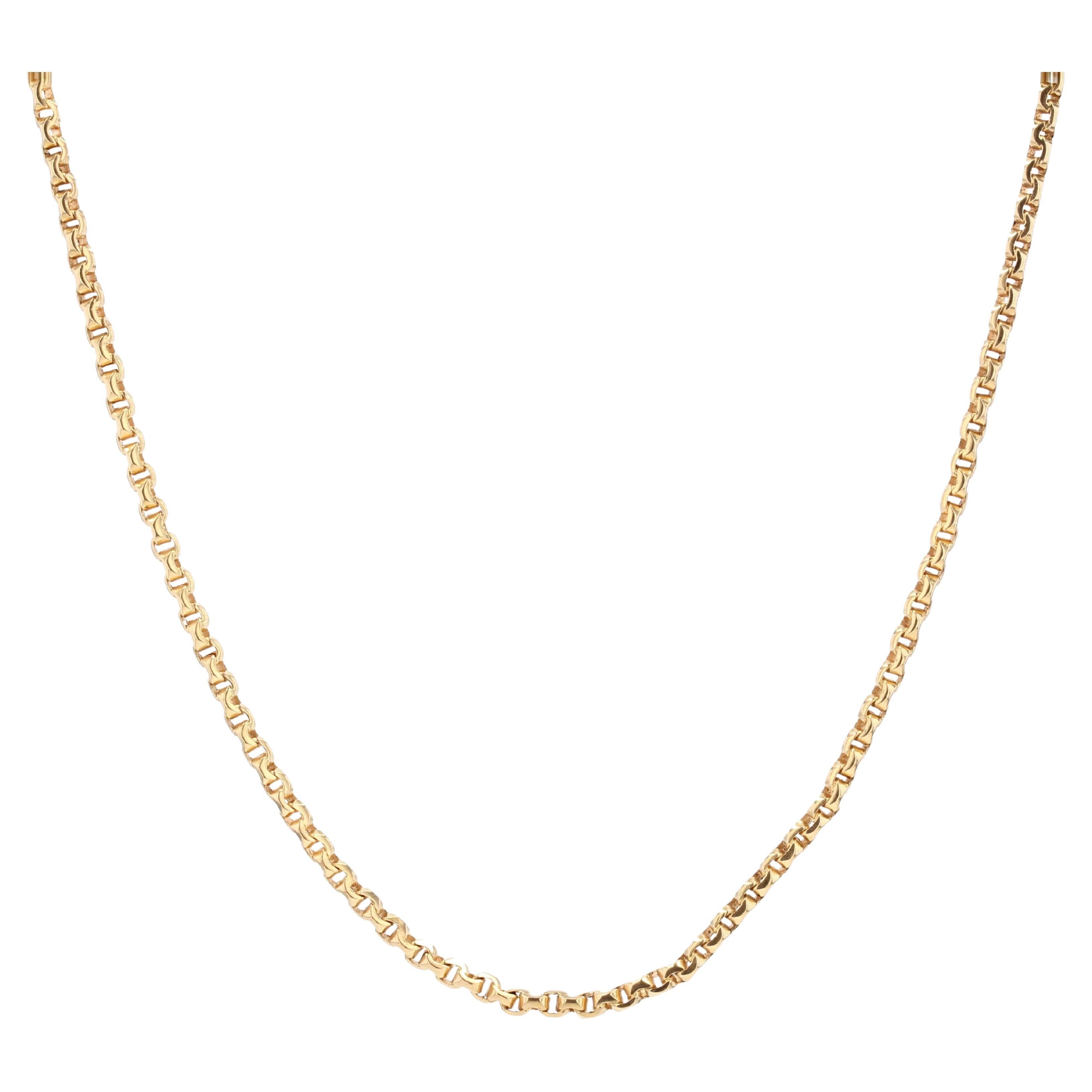 French, 1950s, 18 Karat Yellow Gold Thick Jaseron Mesh Chain