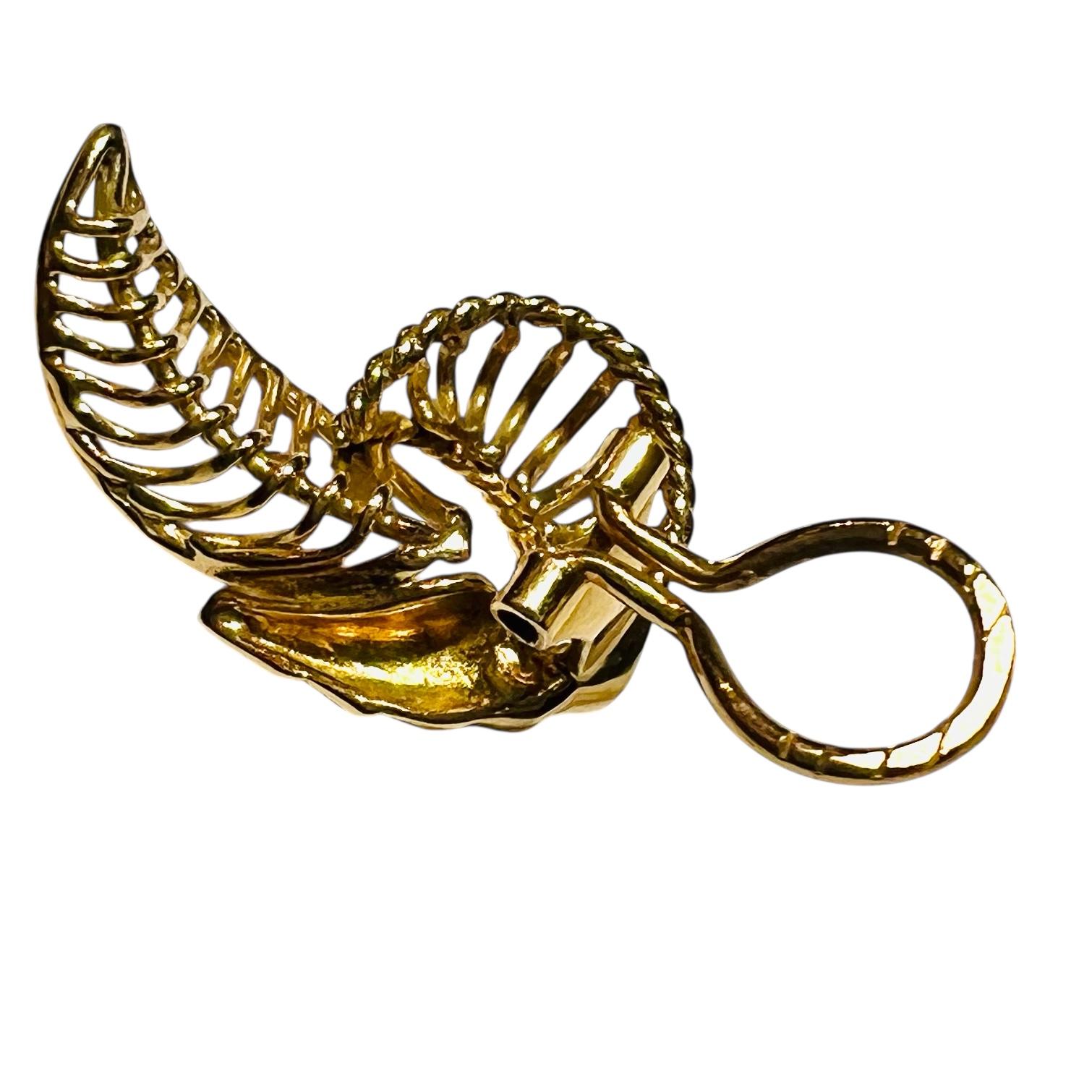 French 1950s 18K yellow  Gold Earrings – Clip-On, Mid-Century Leaf Design (Retro) im Angebot