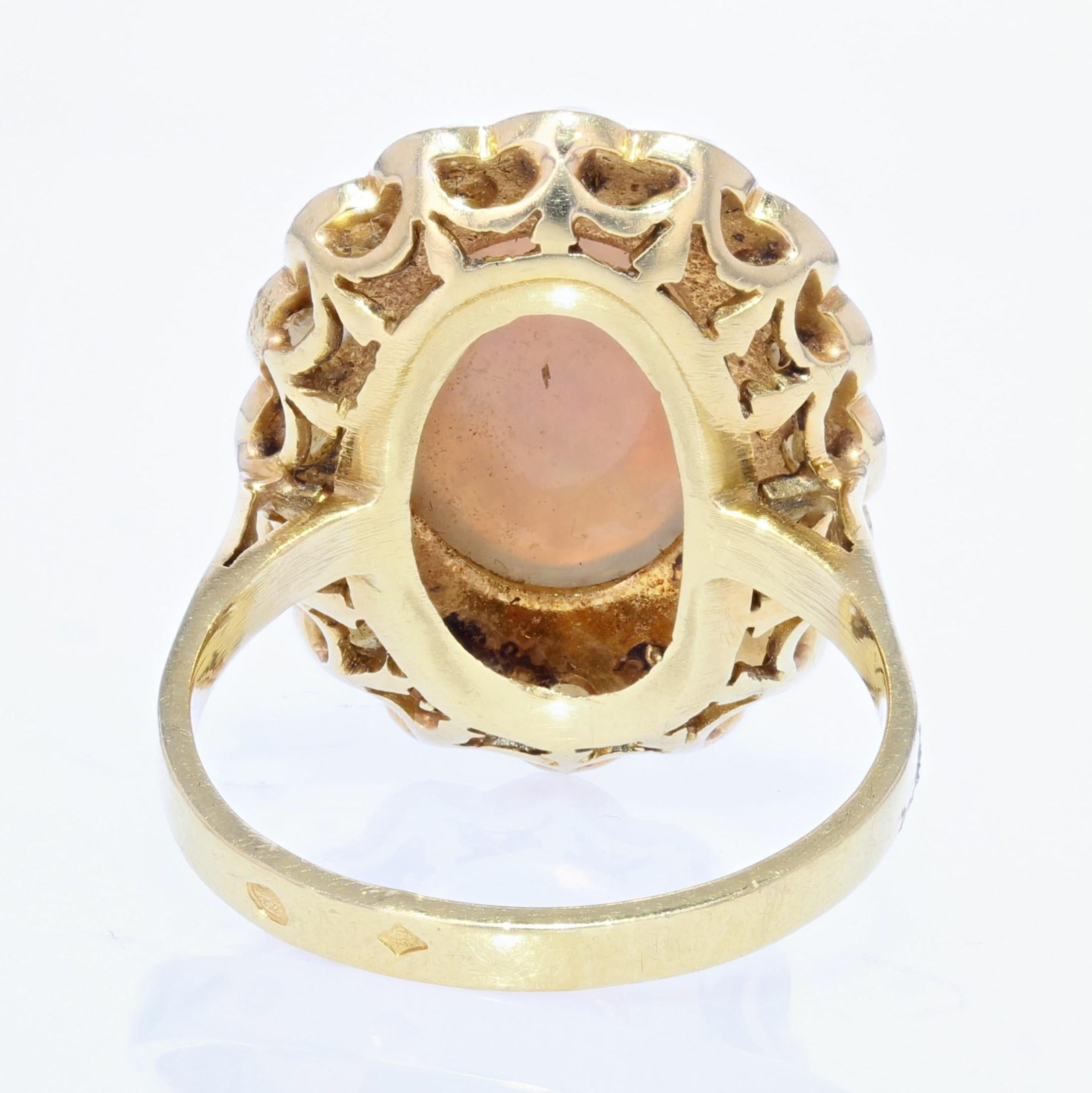French 1950s 2.30 Carat Opal Pearl 18 Karat Yellow Gold Cluster Ring For Sale 2