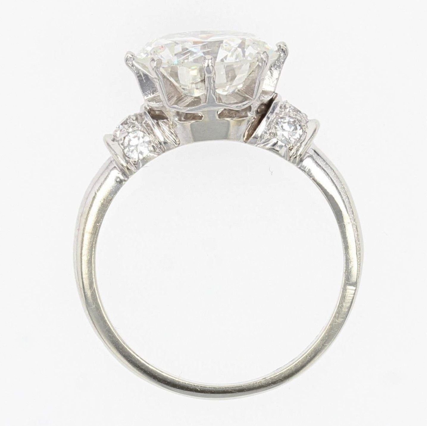French 1950s 3, 45 Carats Diamond 18 Karats White Gold Solitaire Ring For Sale 7