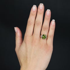 French 1950s 4.20 Carats Peridot 18 Karat Rose Gold Retro Ring