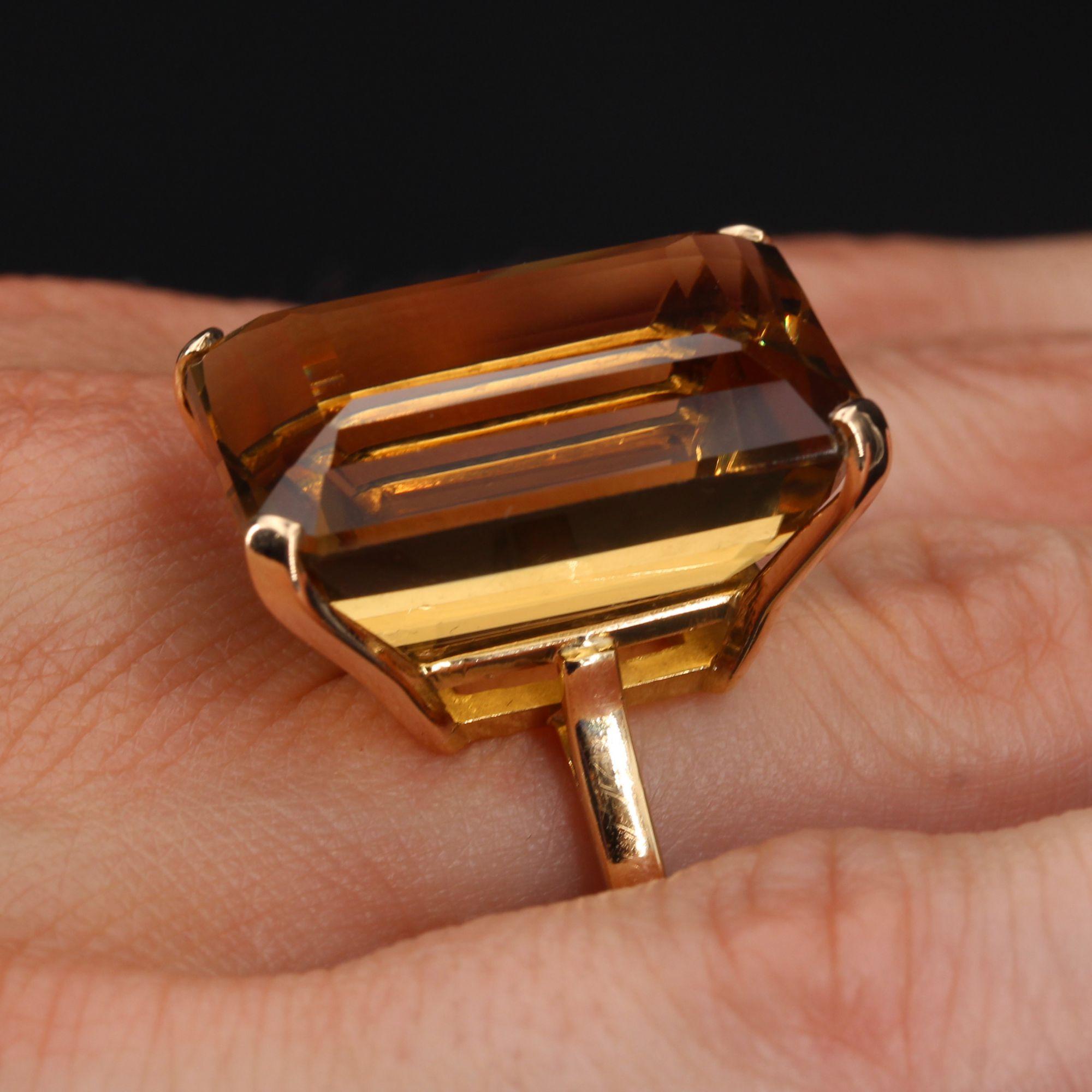 Women's French 1950s 45 Carat Citrine 18 Karat Yellow Gold Cocktail Ring