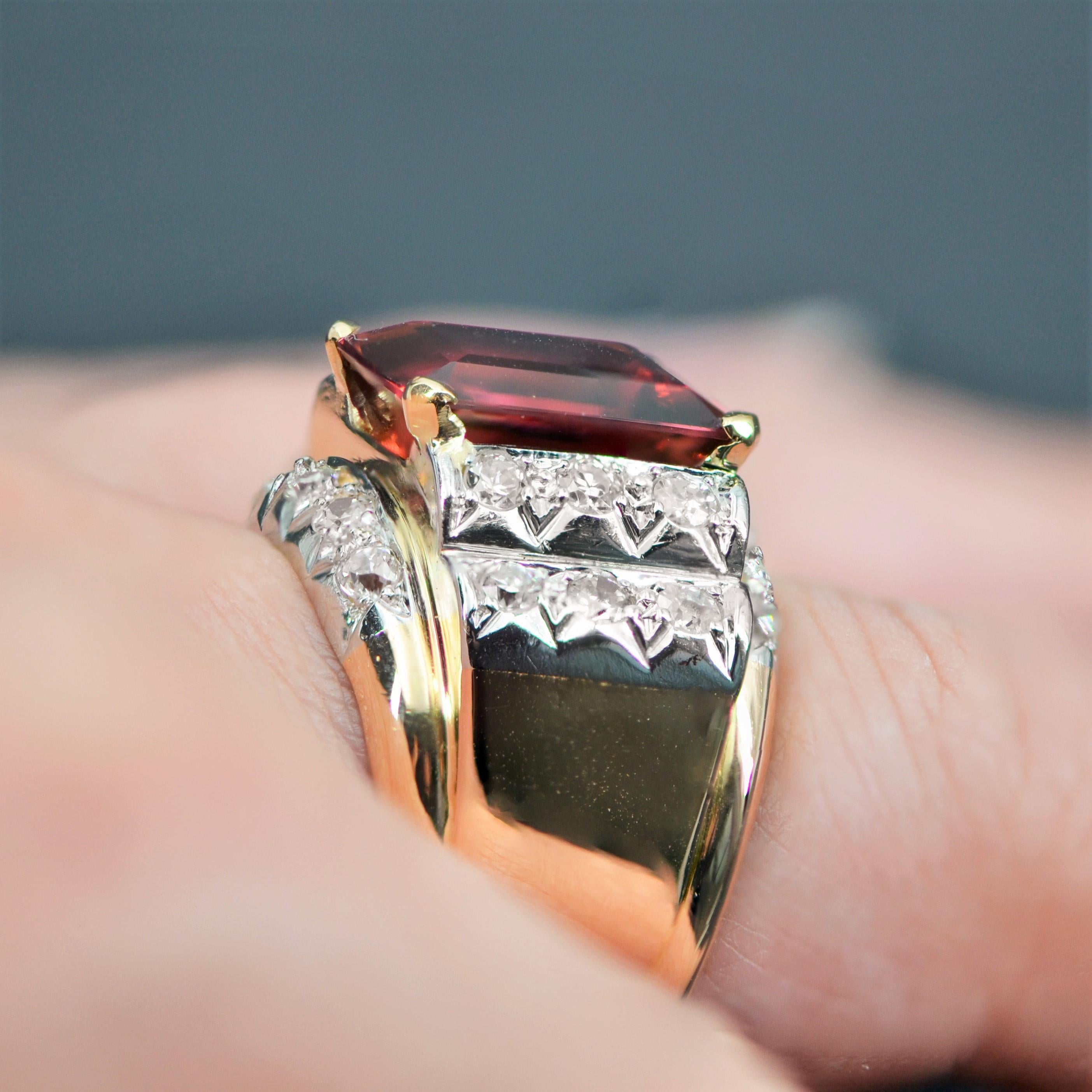 French, 1950s, 6 Carats Tourmaline Diamonds 18 Karat Rose Gold Tank Ring For Sale 6