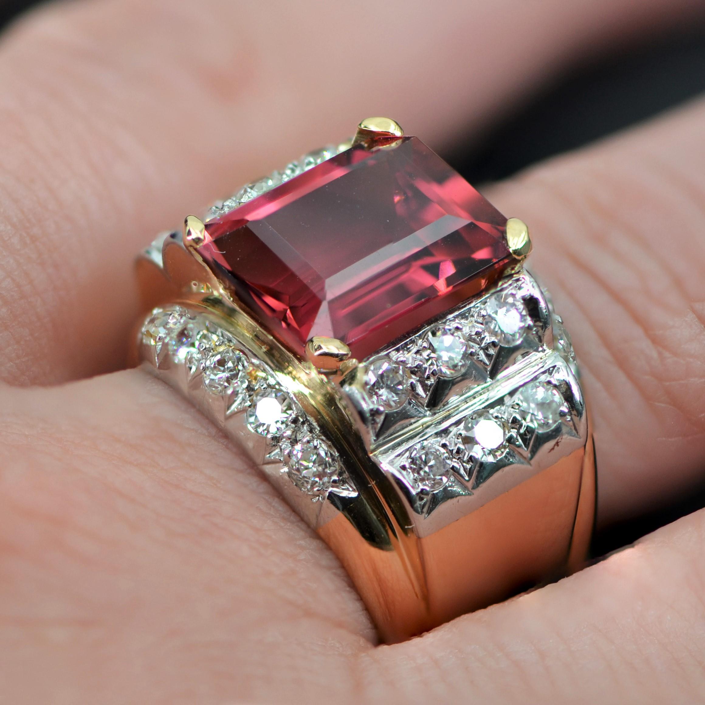 French, 1950s, 6 Carats Tourmaline Diamonds 18 Karat Rose Gold Tank Ring For Sale 8