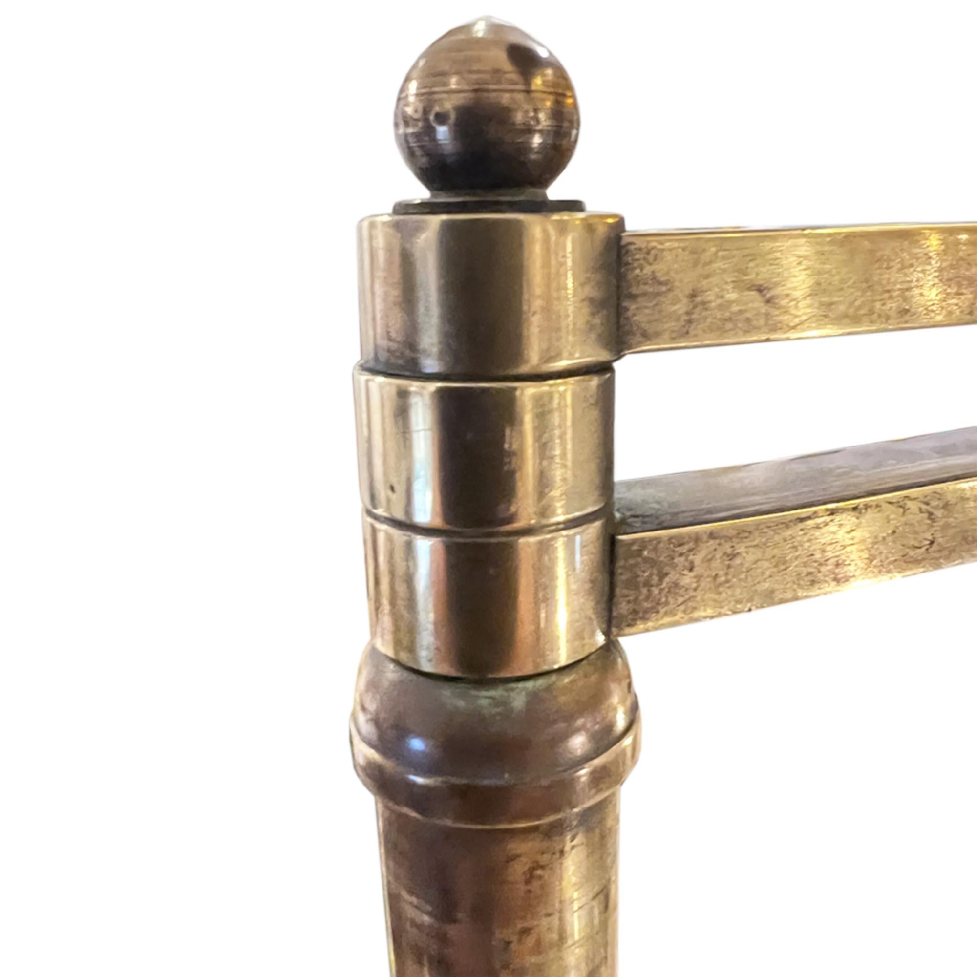 Lámpara de pie de brazo articulado regulable francesa de los años 50 Moderno de mediados de siglo en venta