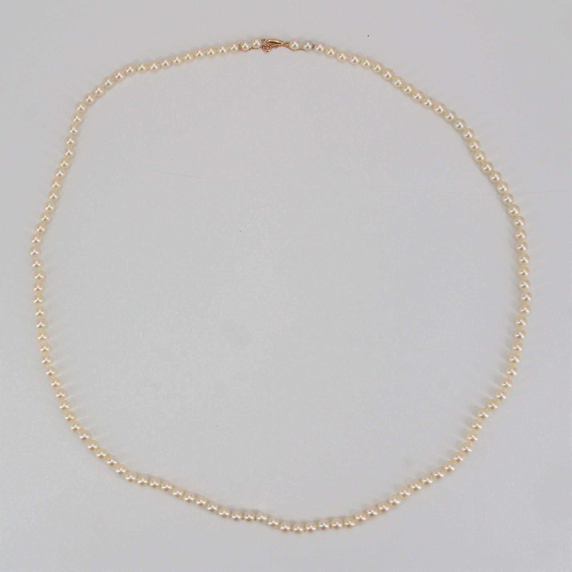 French Cut French 1950s Akoya Cultured Pearl Long Necklace For Sale