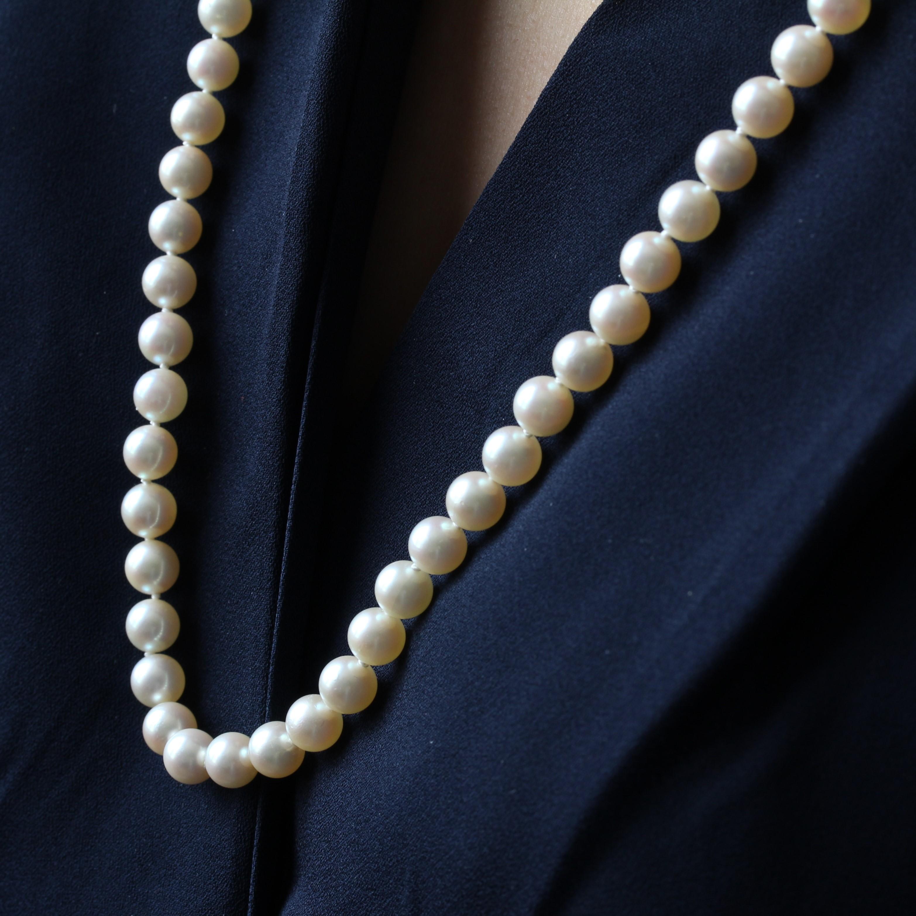 1950s pearl necklace