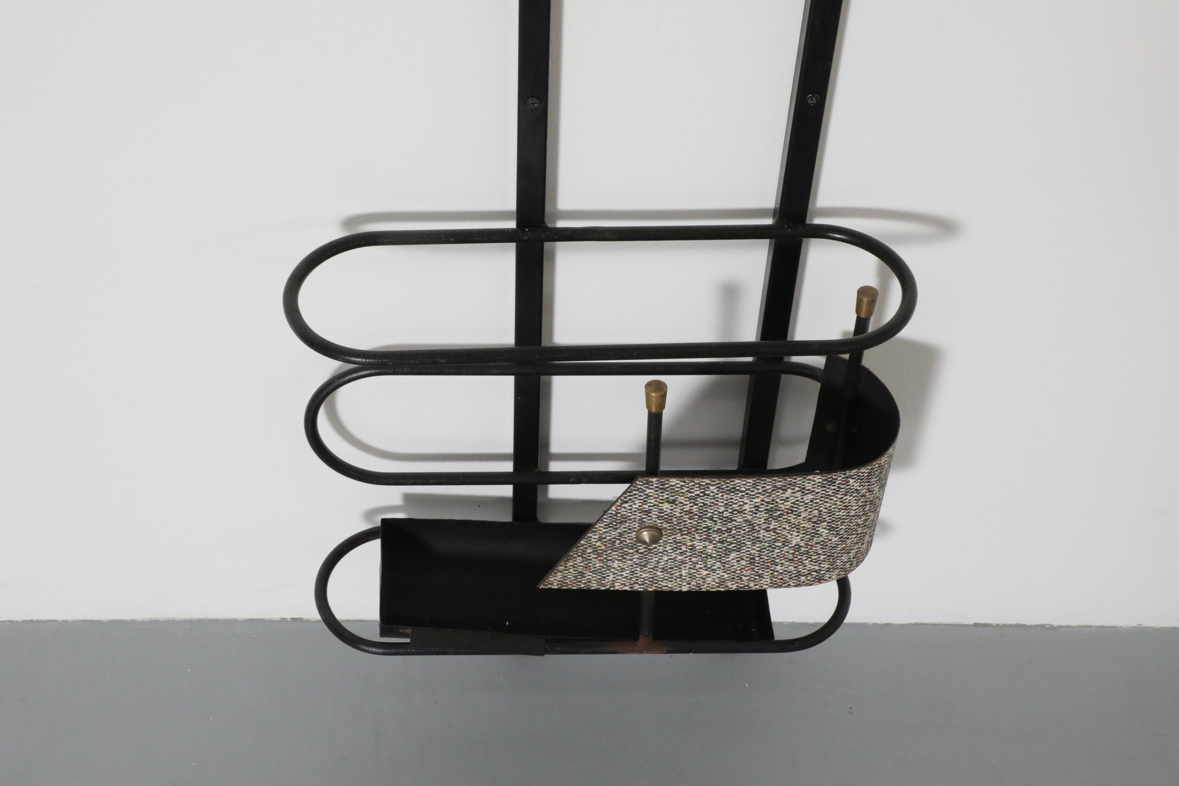 Französischer asymmetrischer Wandventilator mit Spiegel und Umbrella Stand, 1950er Jahre im Angebot 3