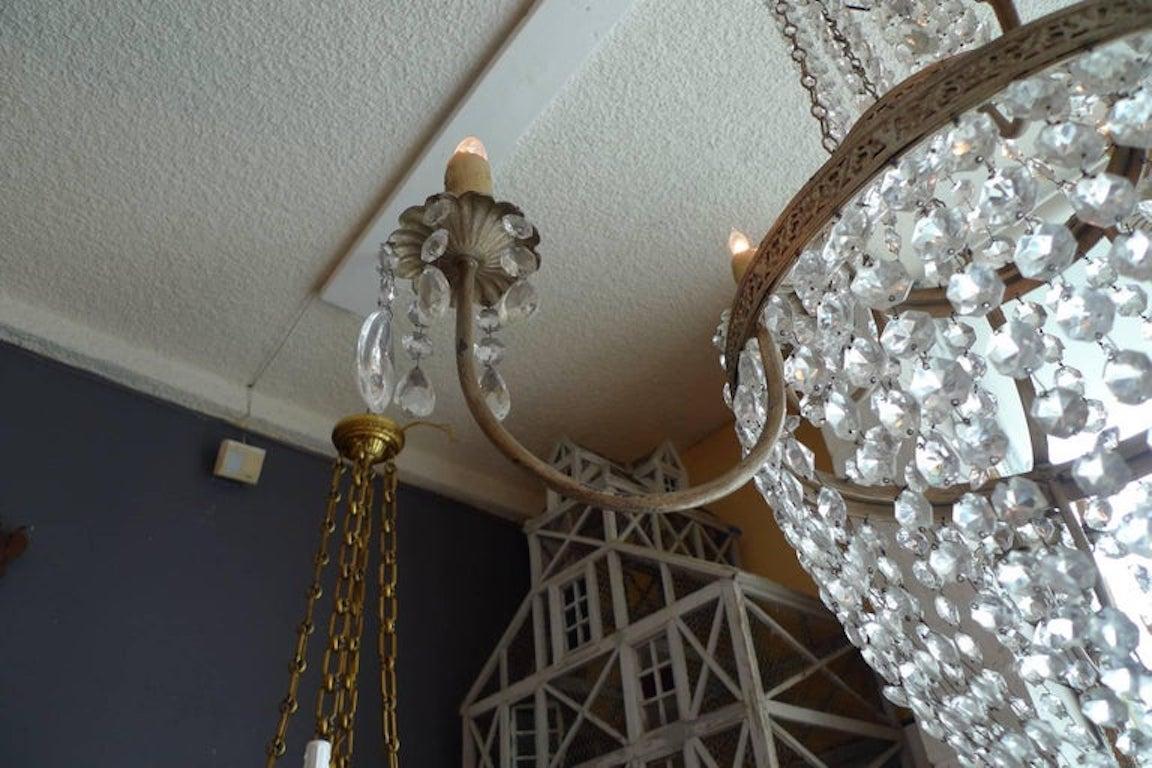 French 1950s Basket and Crown Crystal and Metal Chandelier with Six-Light For Sale 4