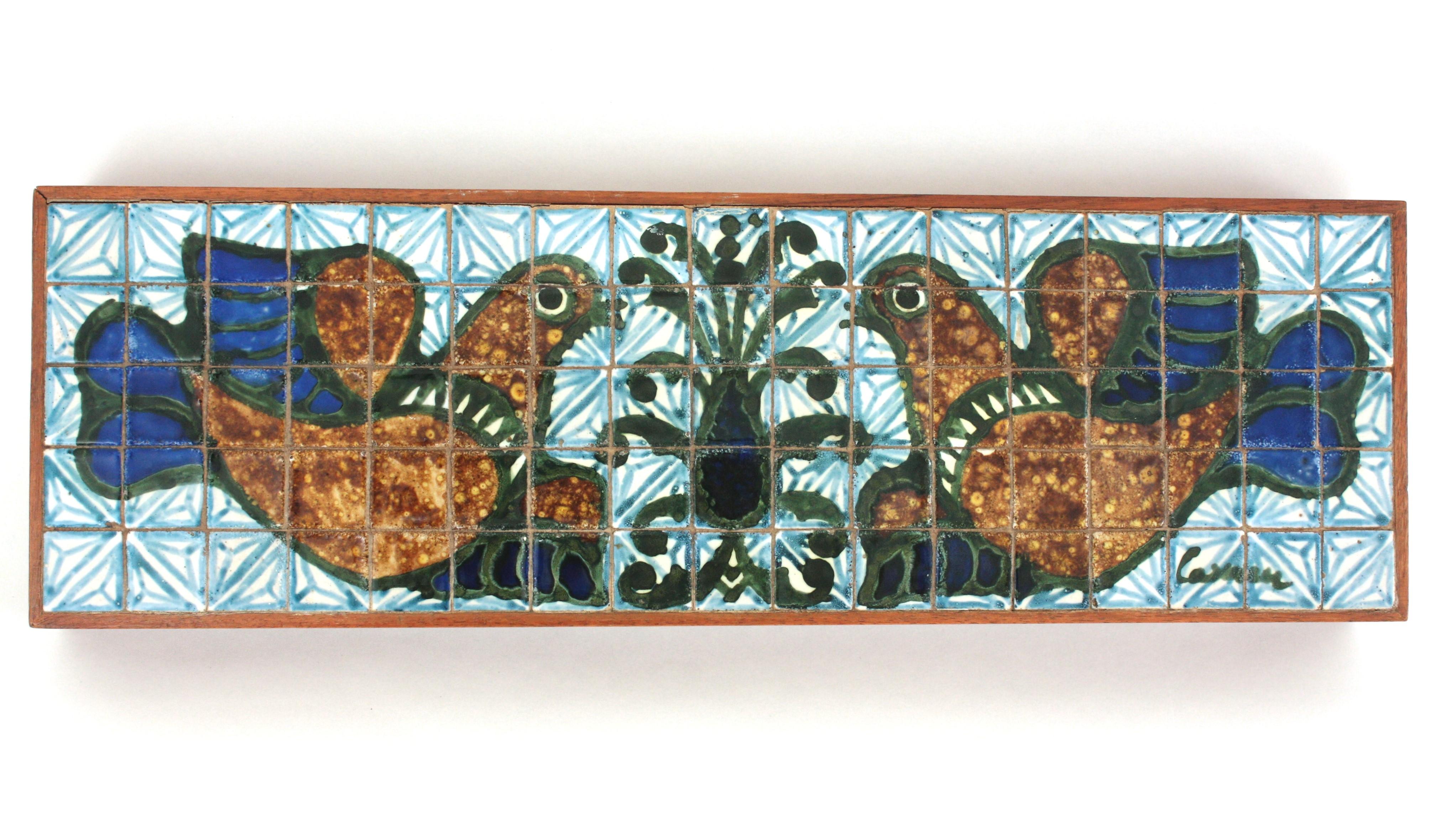 Hand-Crafted French 1950s Bird Tiles Trinket Box in Ceramic and Wood For Sale
