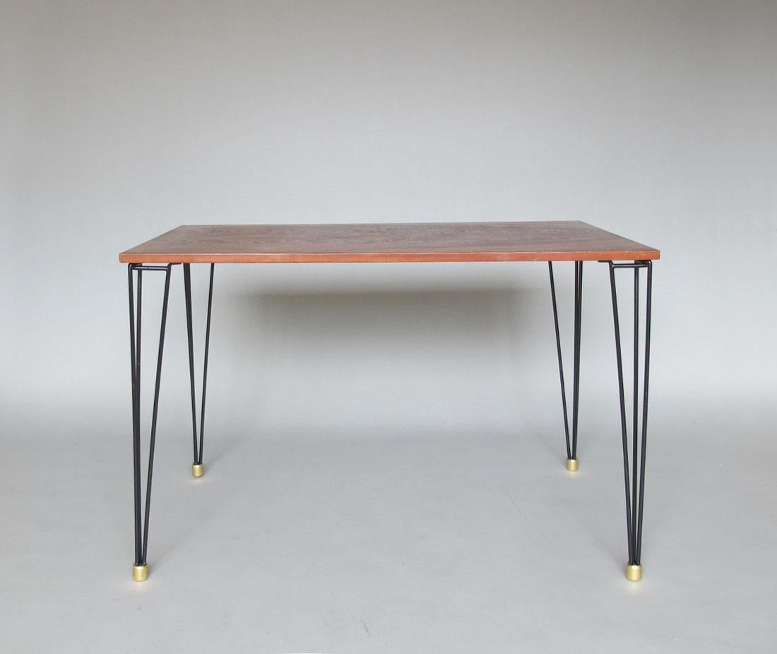 Table d'appoint / d'écriture en métal&wood des années 1950 Bon état - En vente à Long Island City, NY