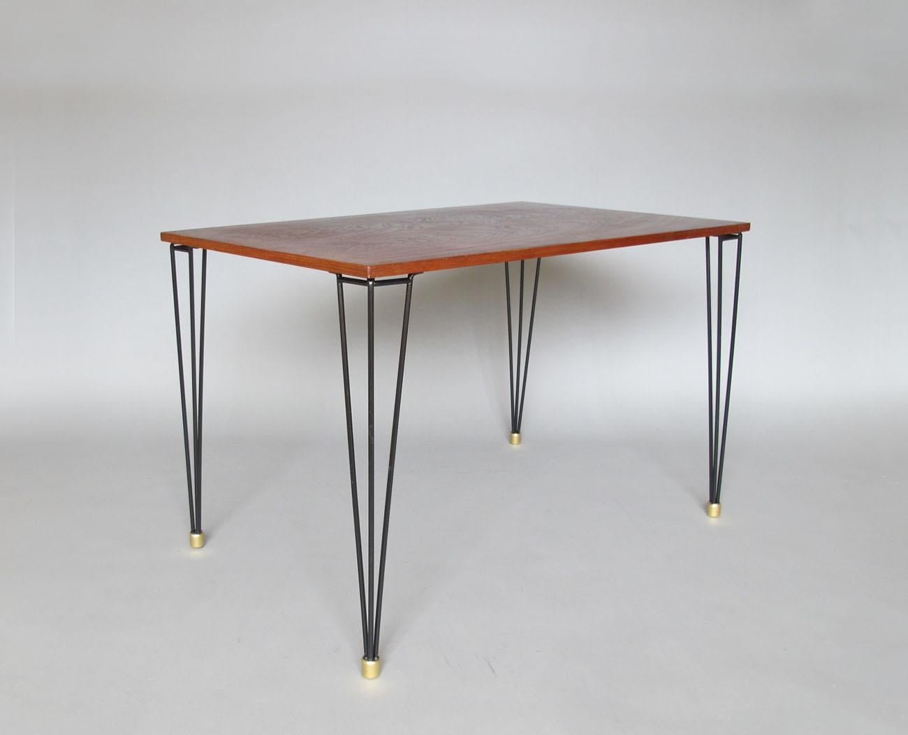 20ième siècle Table d'appoint / d'écriture en métal&wood des années 1950 en vente