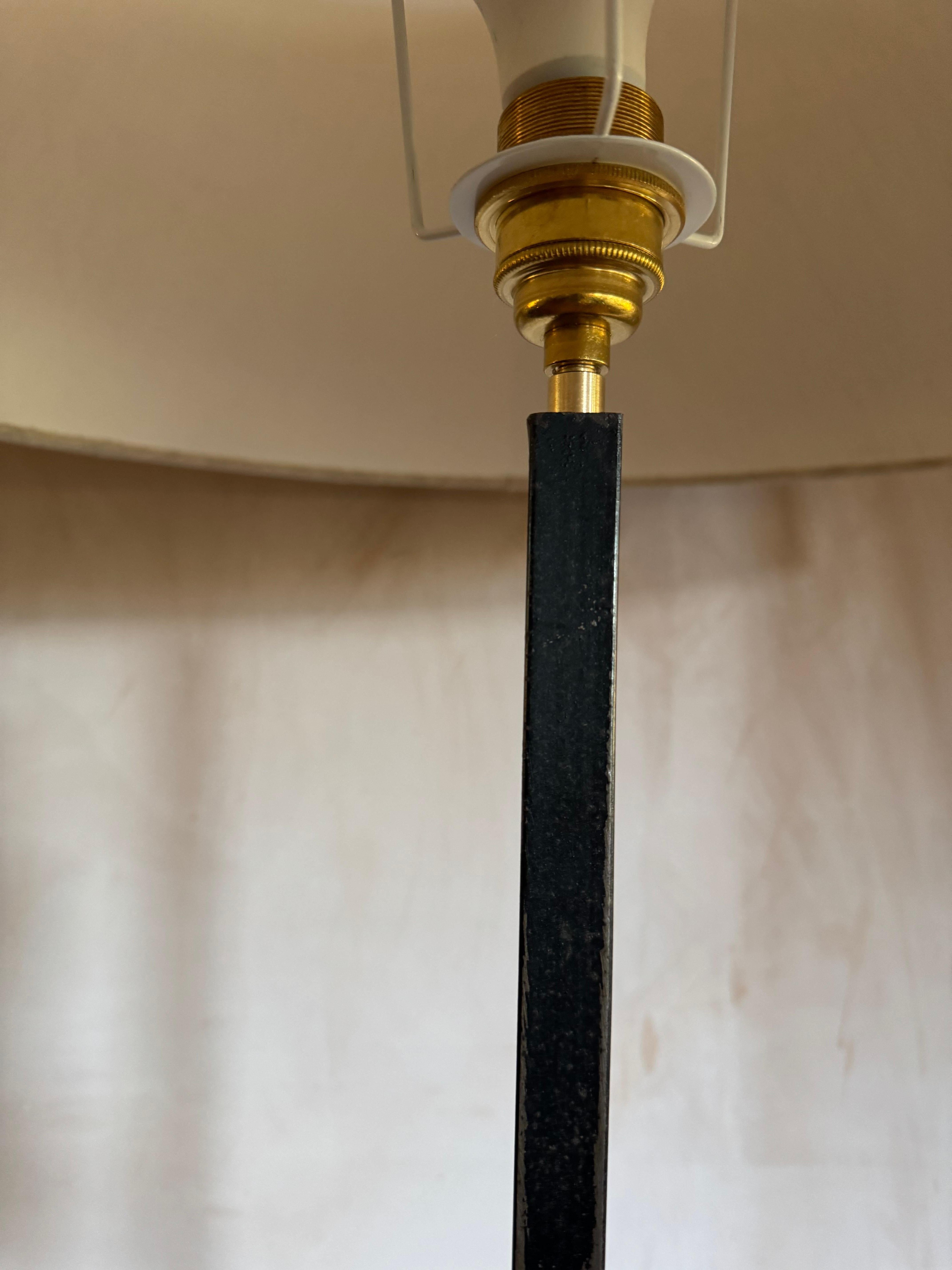 Lampadaire en métal noir des années 1950 Bon état - En vente à London, GB