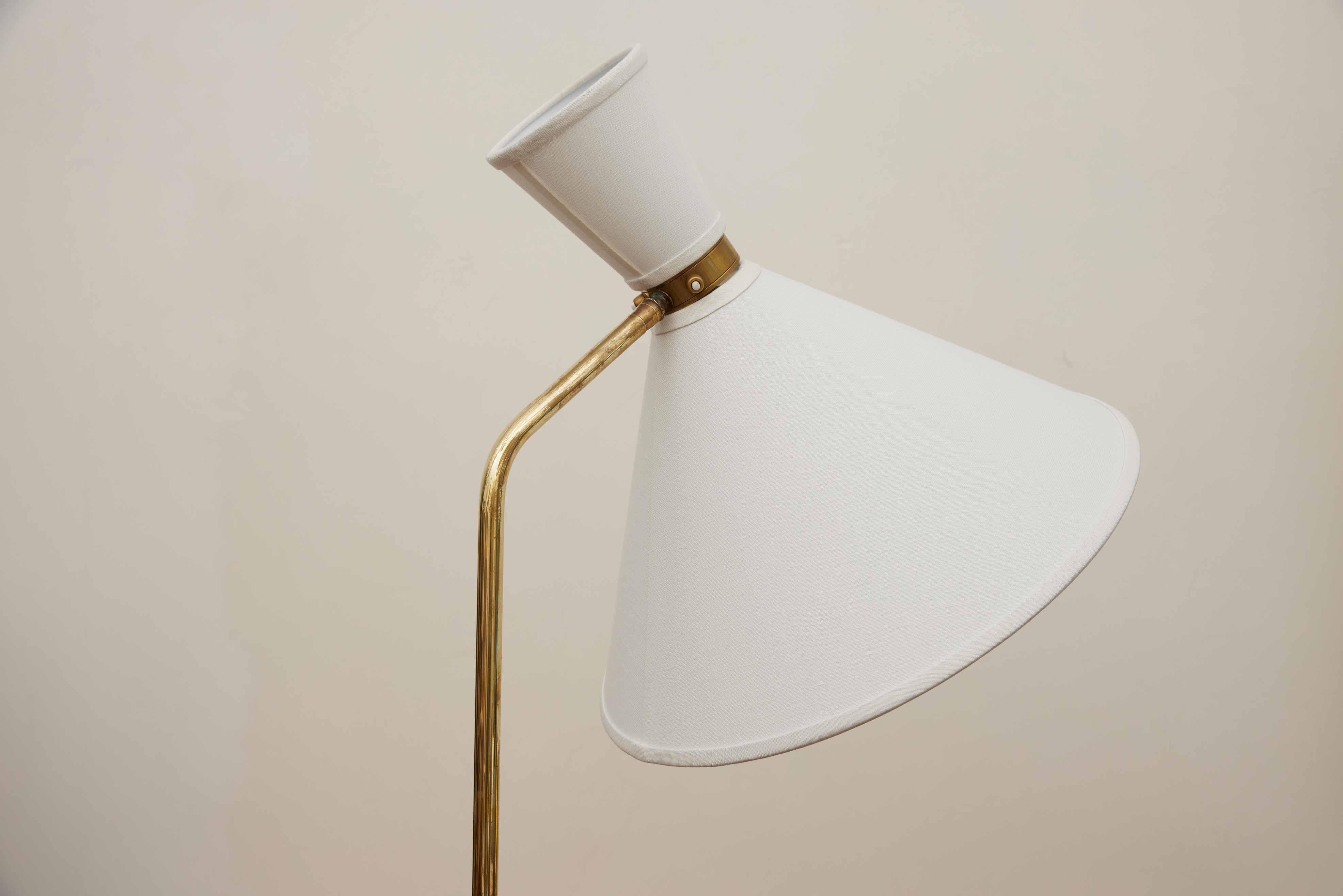 French 1950s Brass Floor Lamp by Maison Lunel  For Sale 2