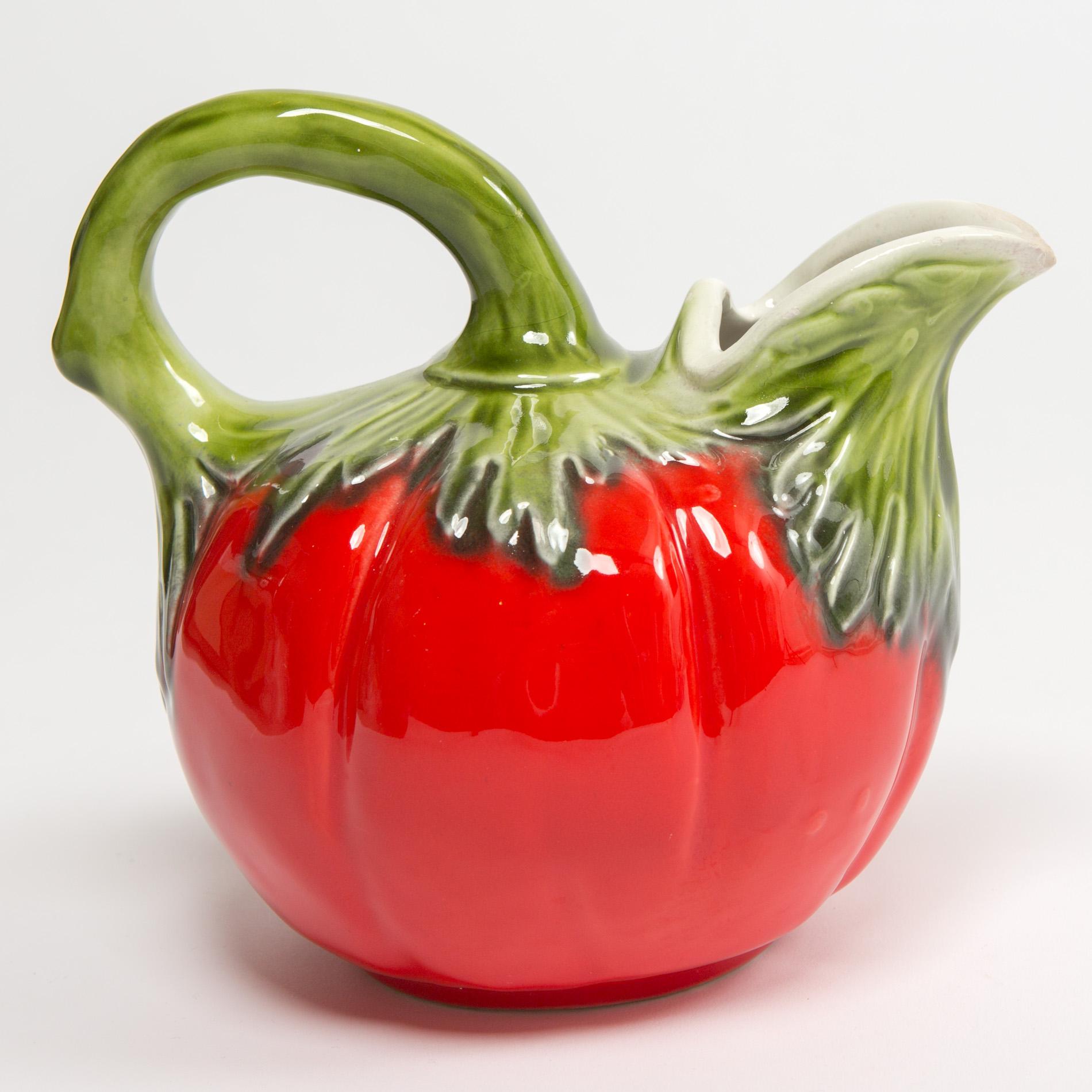 Tomato red pitcher/jug. Perfect for water, milk or juice.